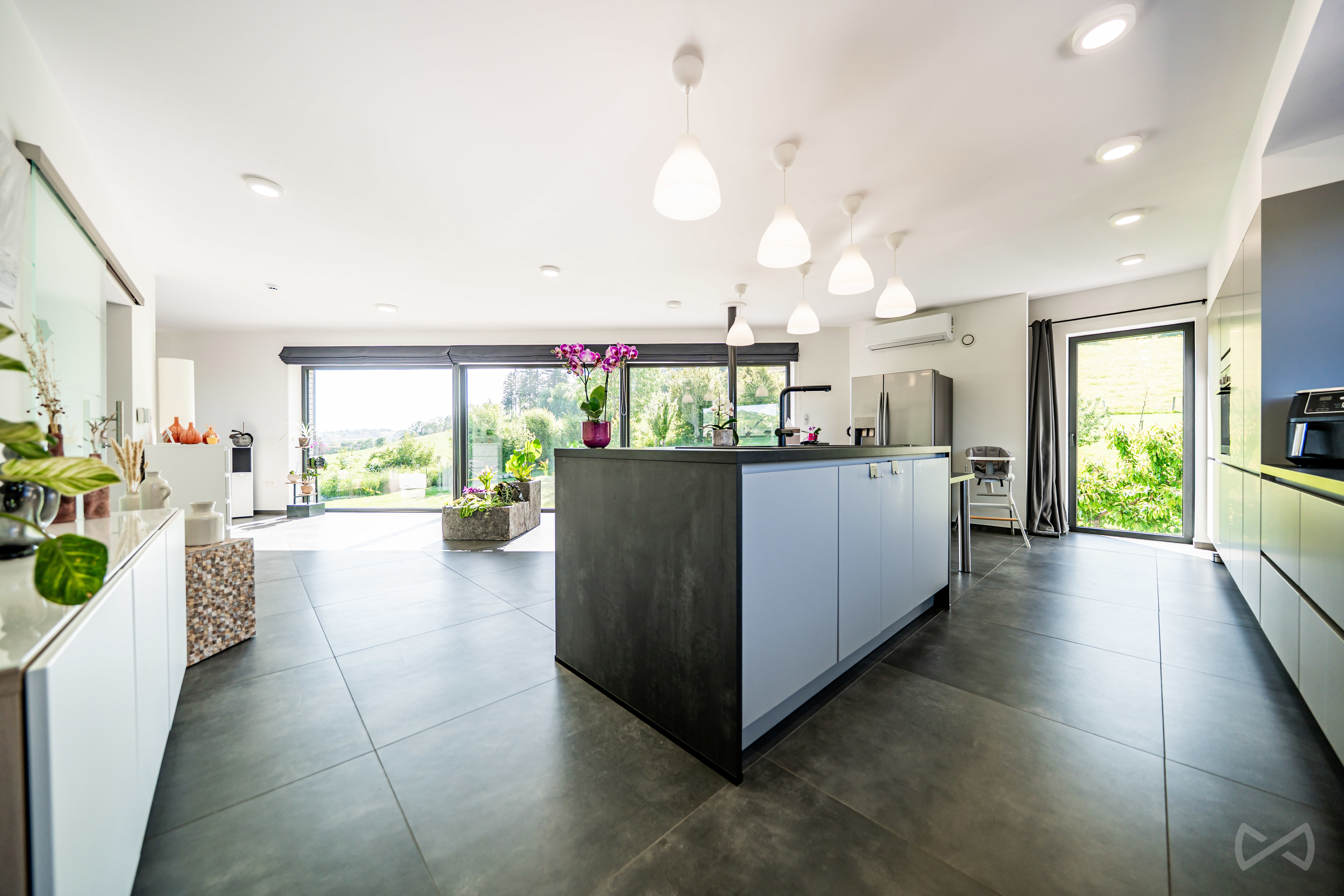 Picture 1 of 4 for Villa with six bedrooms in Trooz
