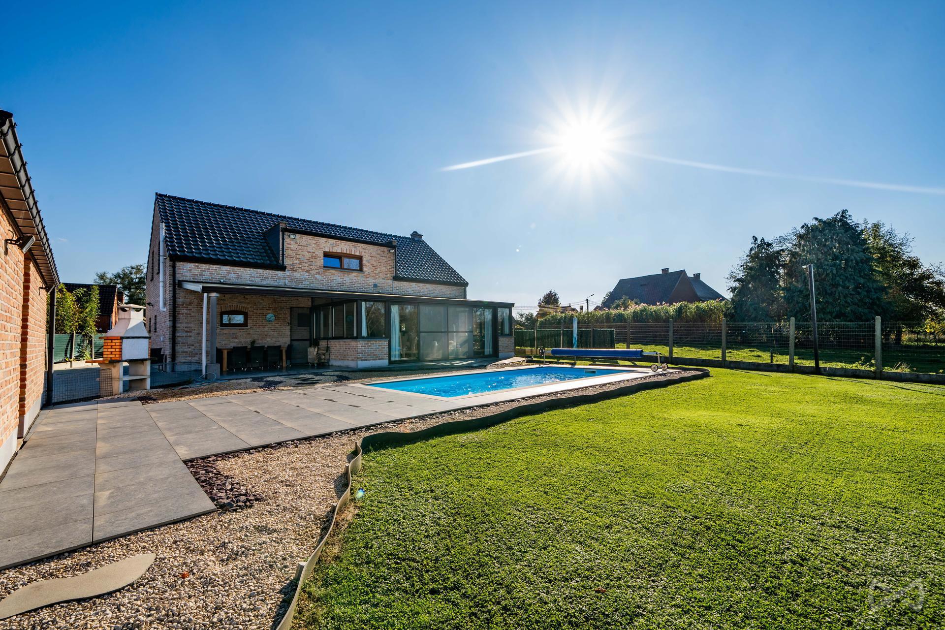 Picture 2 of 3 for Villa with four bedrooms in Ecaussinnes-d'Enghien