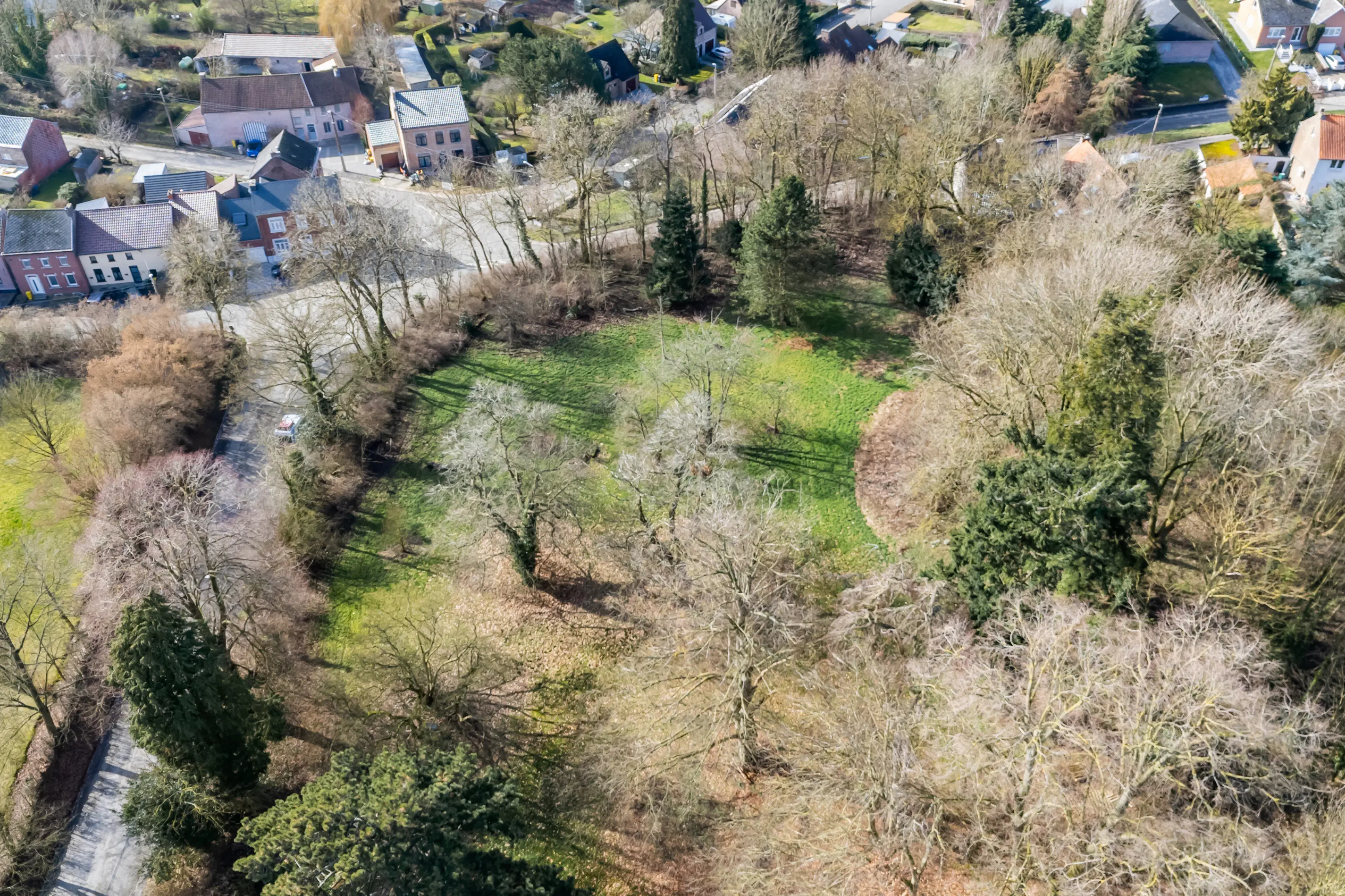 Picture 3 of 4 for Building ground in Avernas-le-bauduin