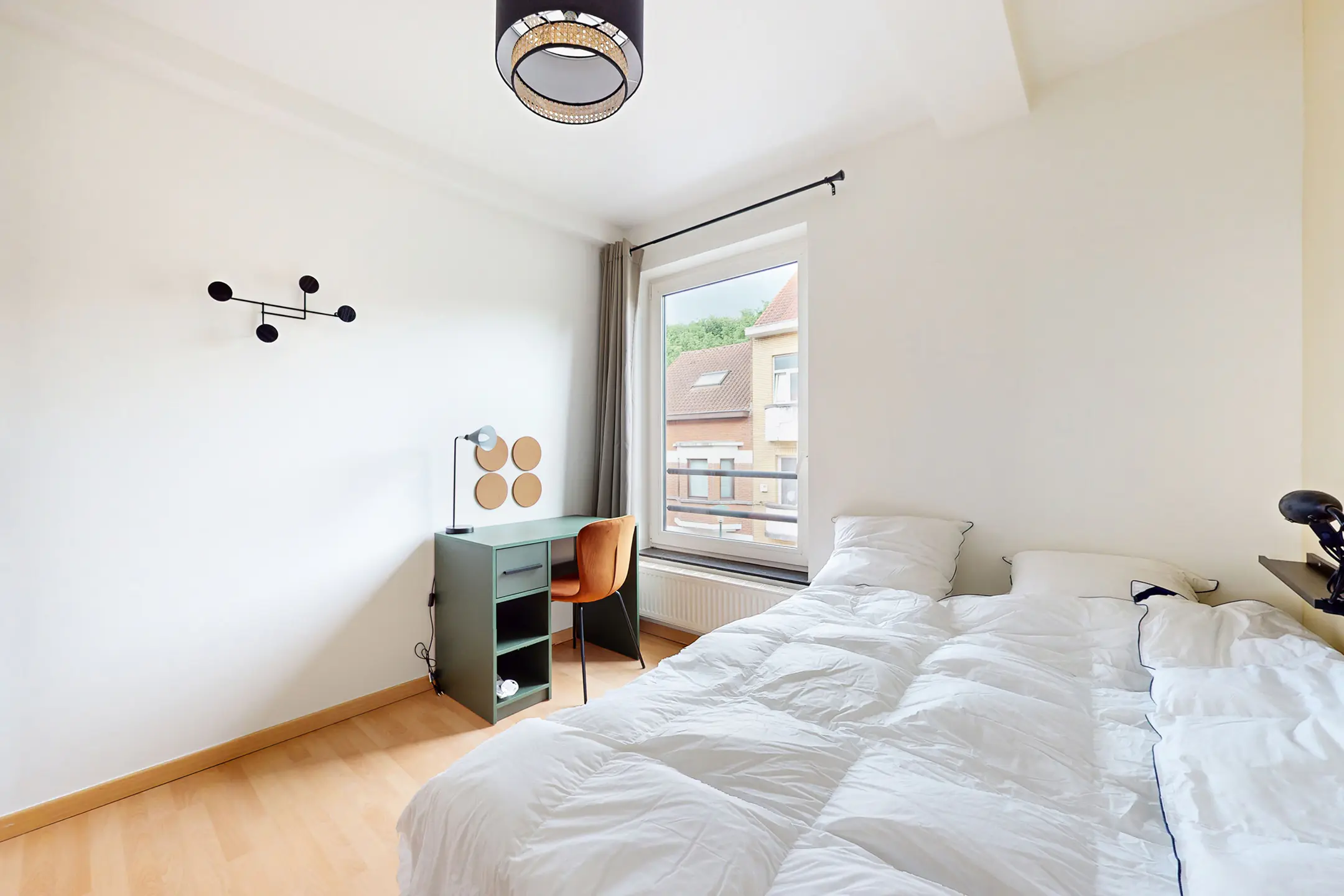 Picture 1 of 4 for Flat with five bedrooms in Uccle