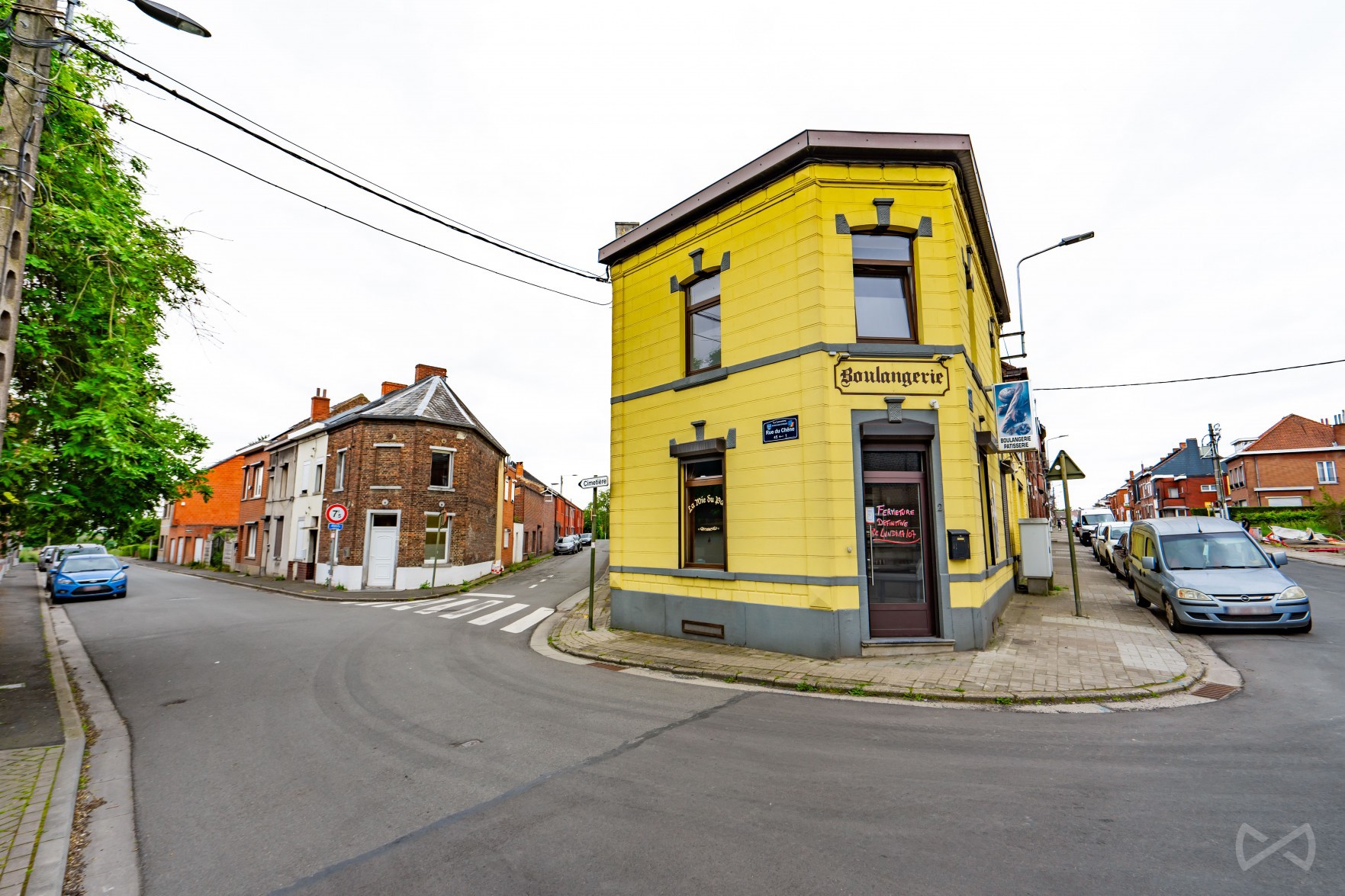 Photo 1 sur 4 pour Immeuble mixte de deux chambres à La Louvière