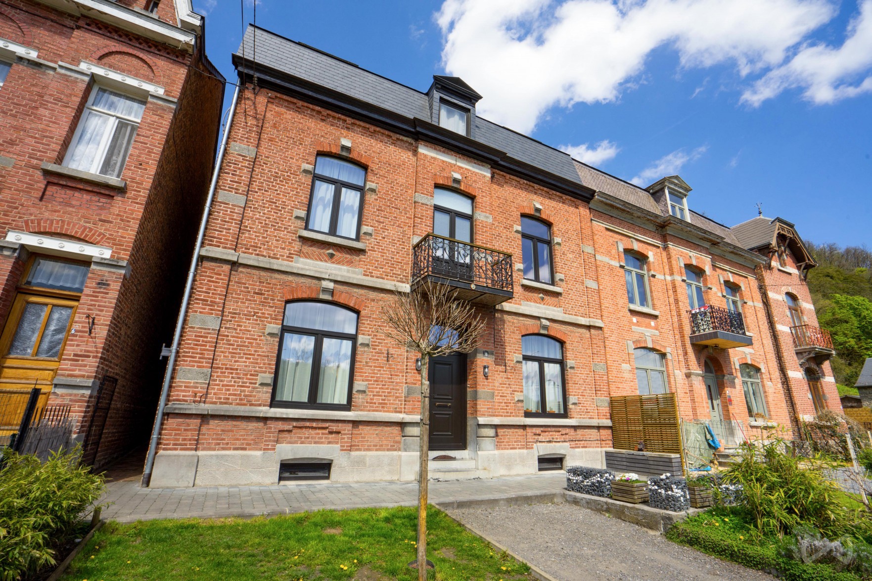 Photo 3 sur 3 pour Maison de quatre chambres à Hastière-lavaux
