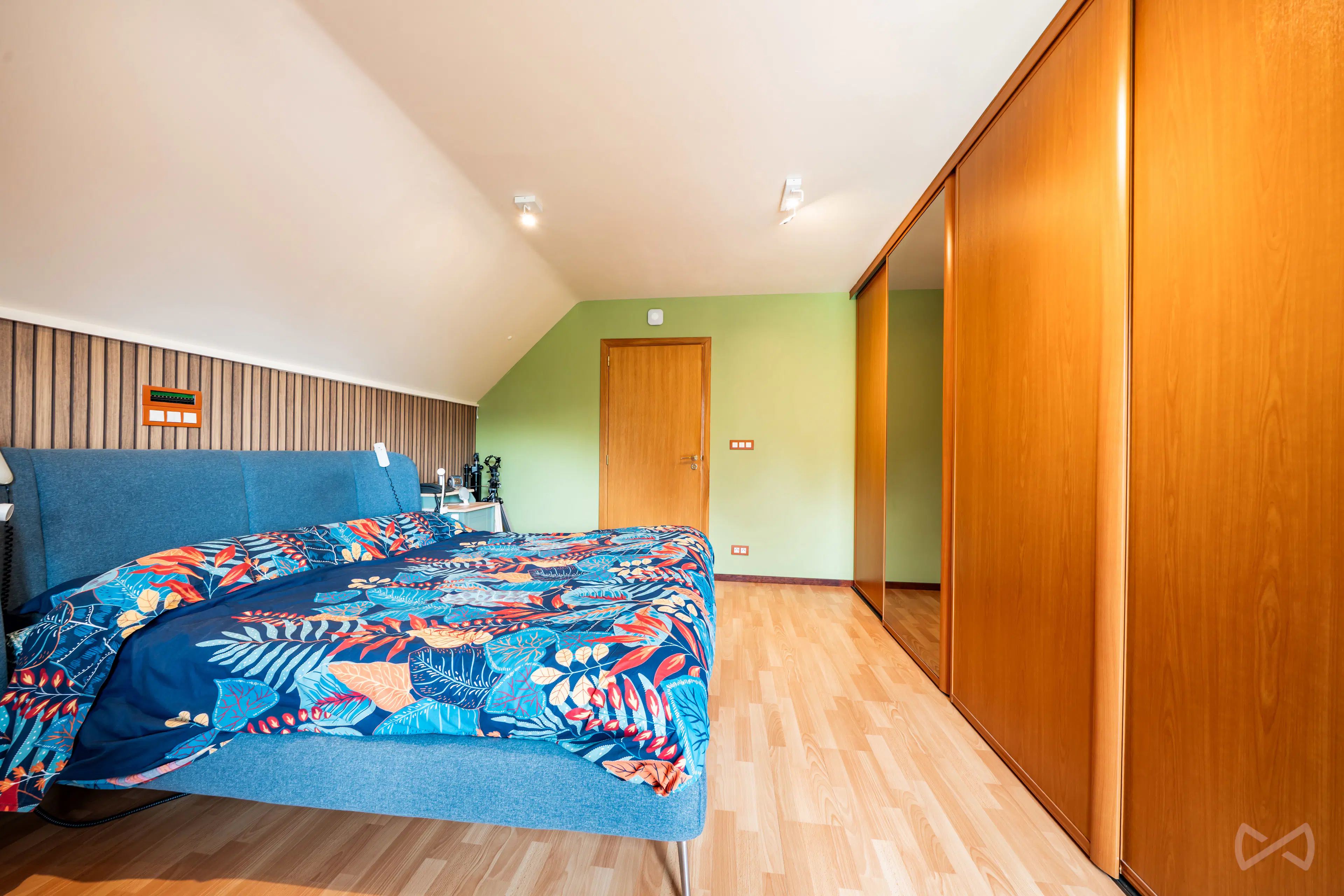 Foto 4 van 4 van Villa met vier slaapkamers in Sars-la-bruyère