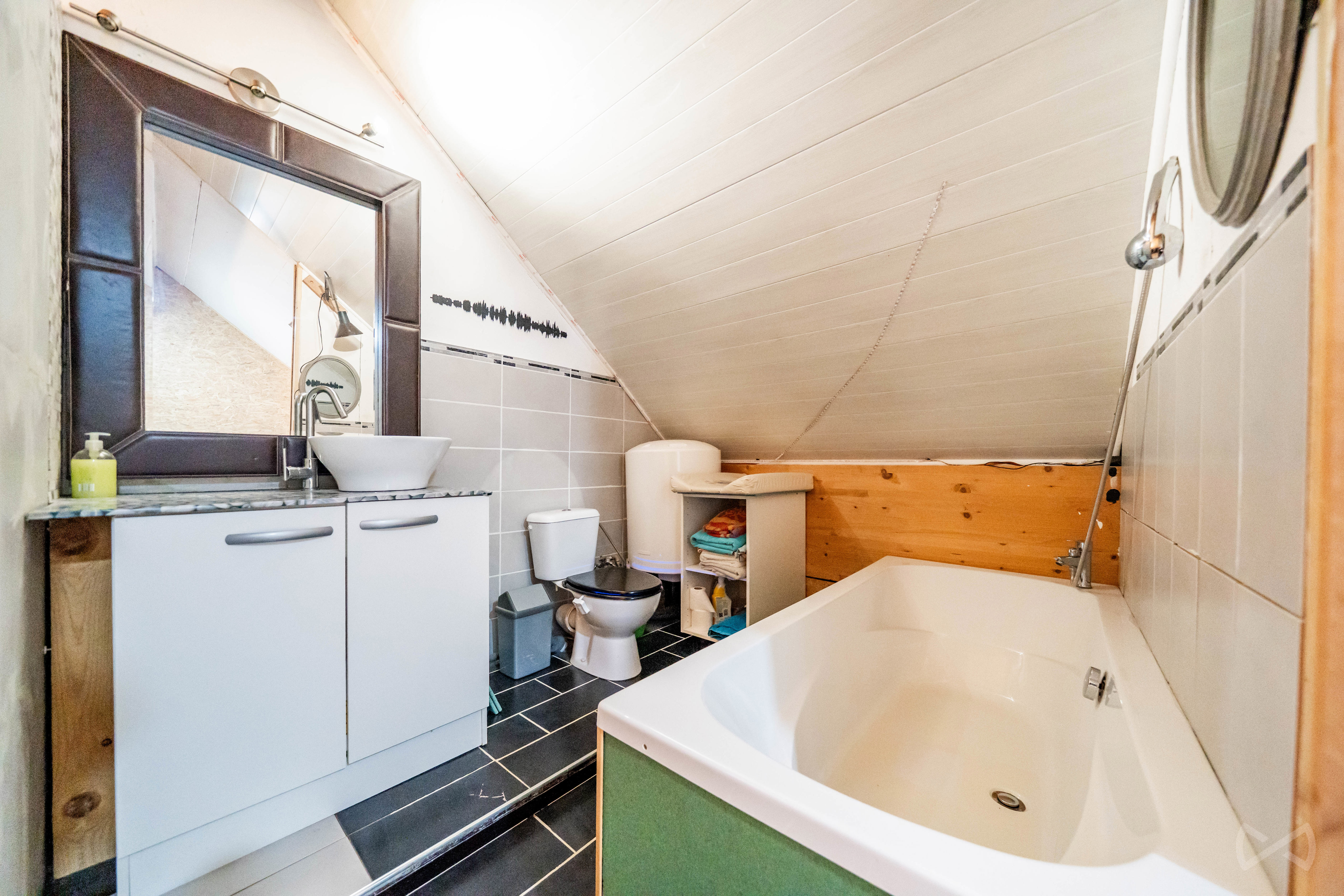 Photo 3 sur 4 pour Immeuble à appartements de trois chambres à Sombreffe