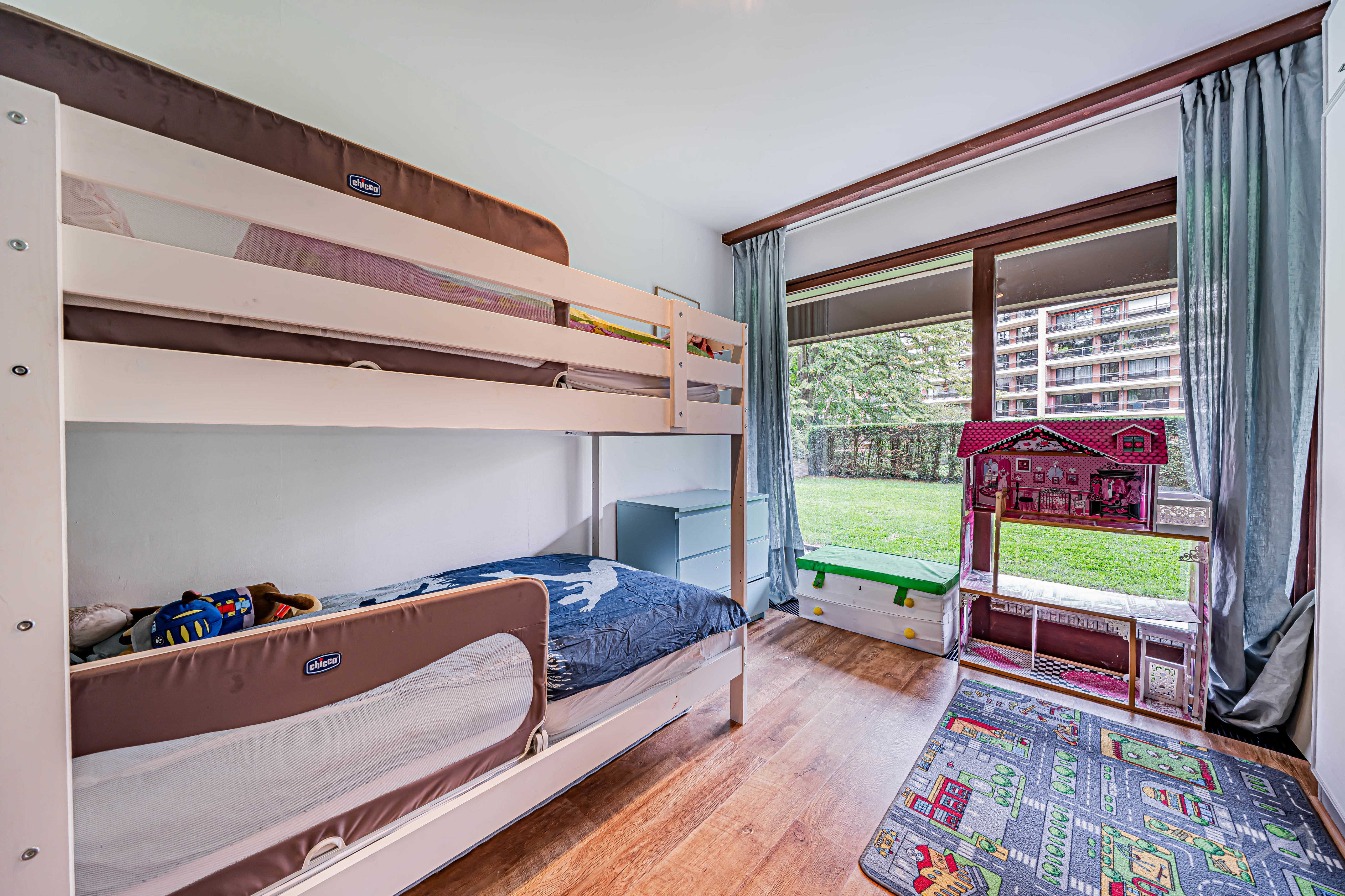Picture 3 of 4 for Ground floor with three bedrooms in Uccle
