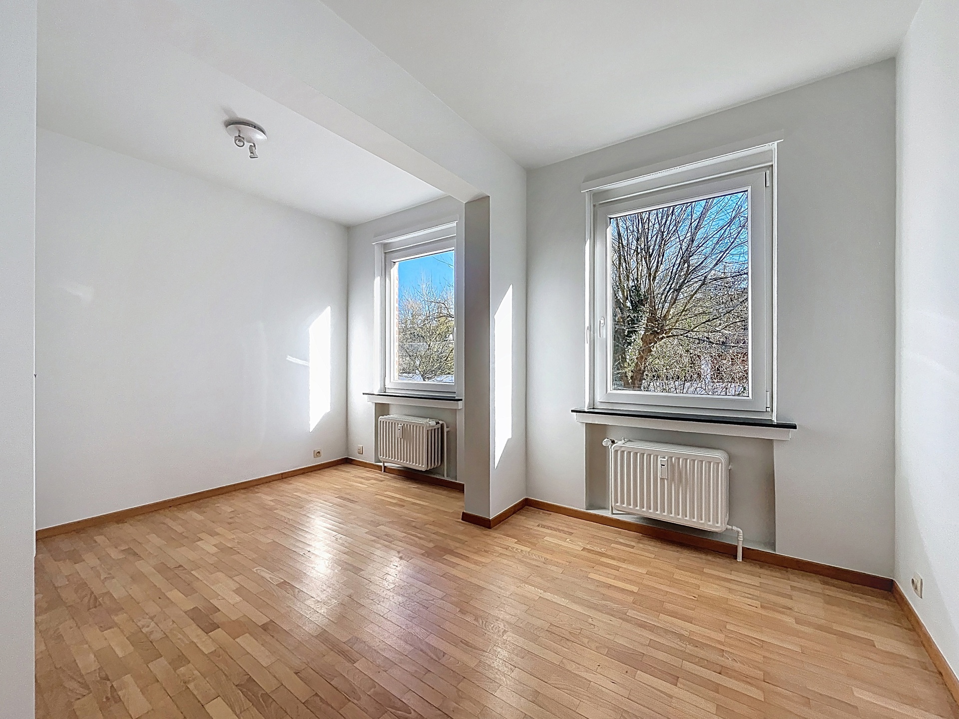 Foto 2 van 4 van Appartement met drie slaapkamers in Ixelles