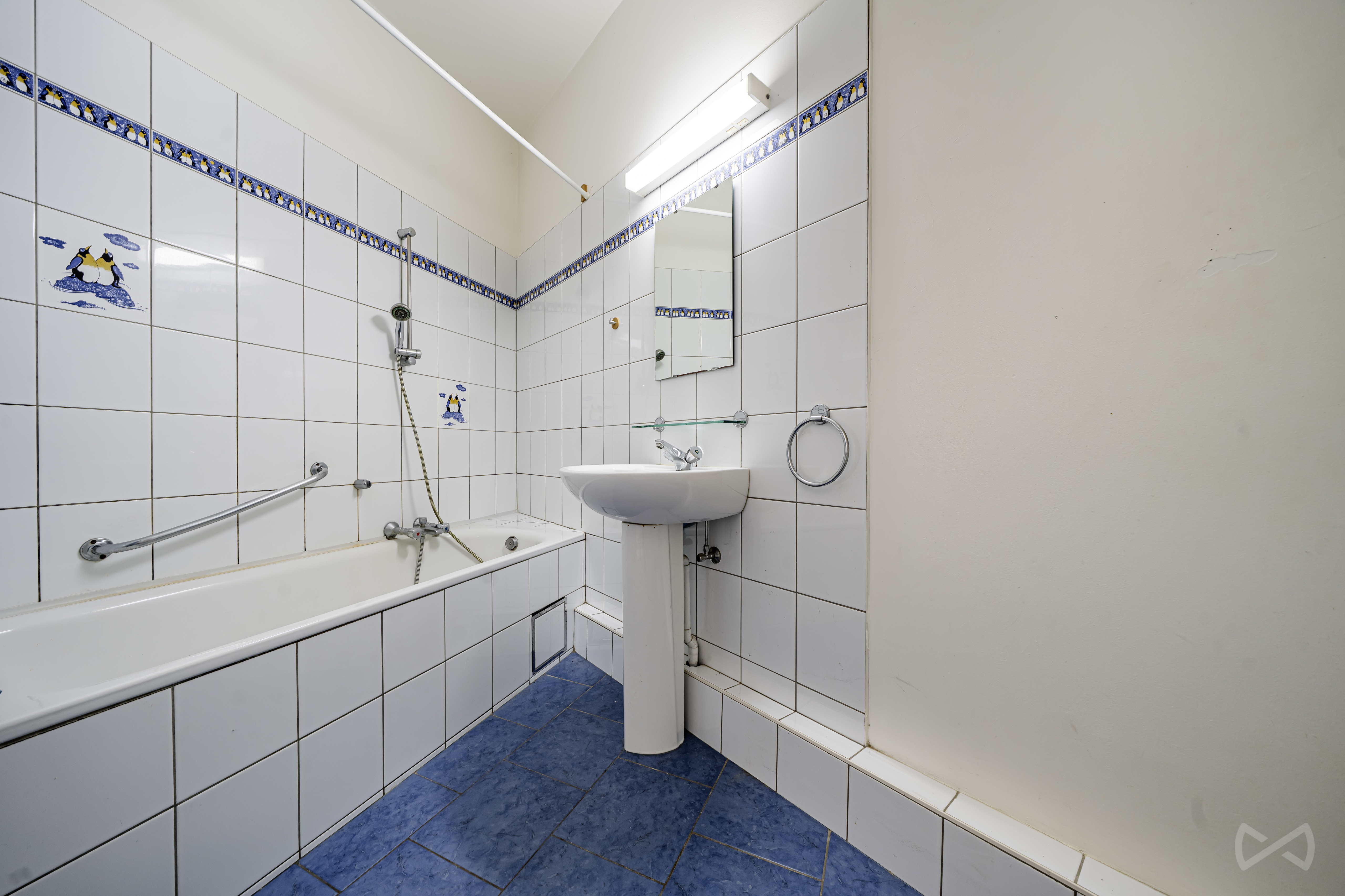 Picture 3 of 4 for Apartment block with five bedrooms in Florennes
