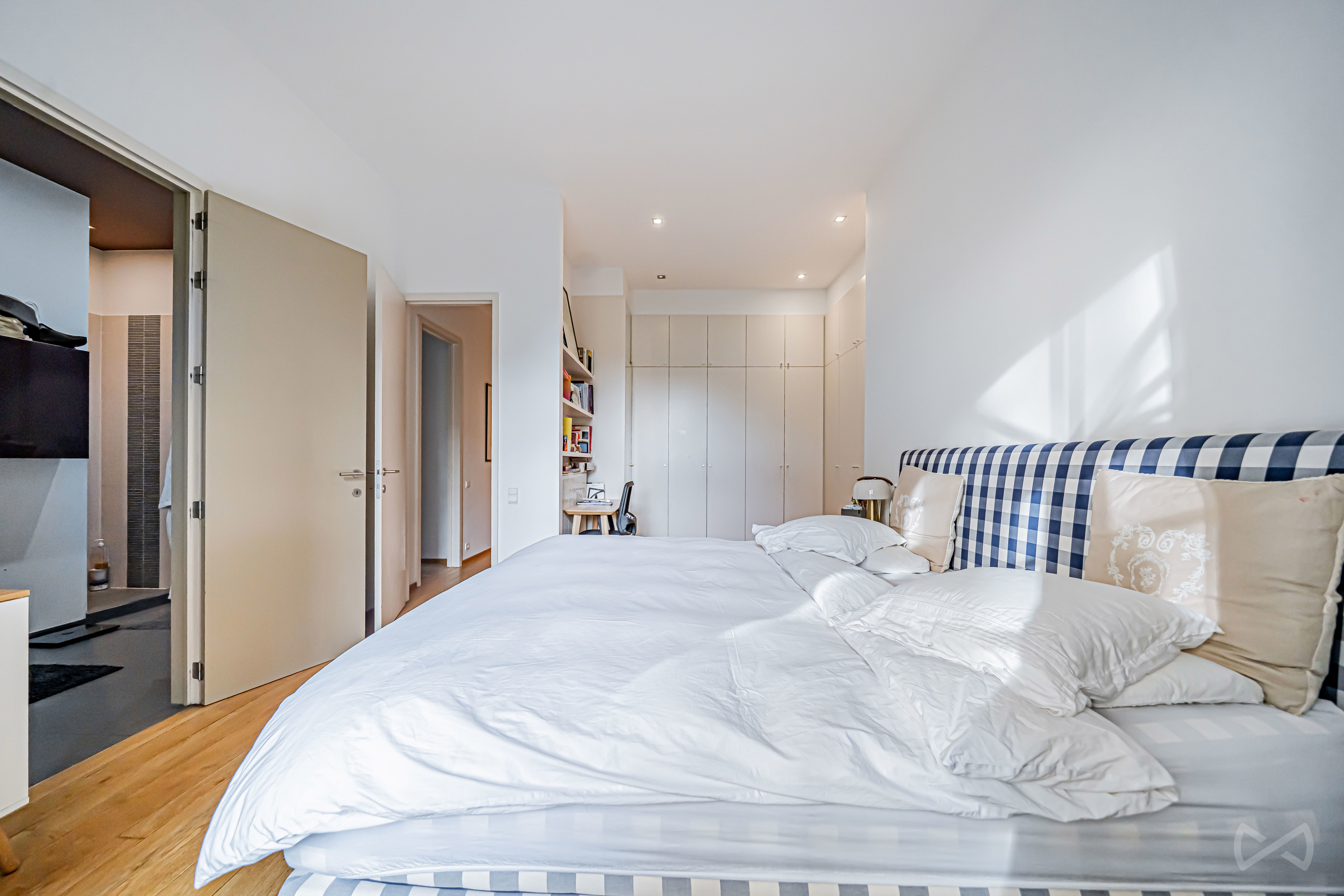 Picture 4 of 4 for Flat with three bedrooms in Uccle