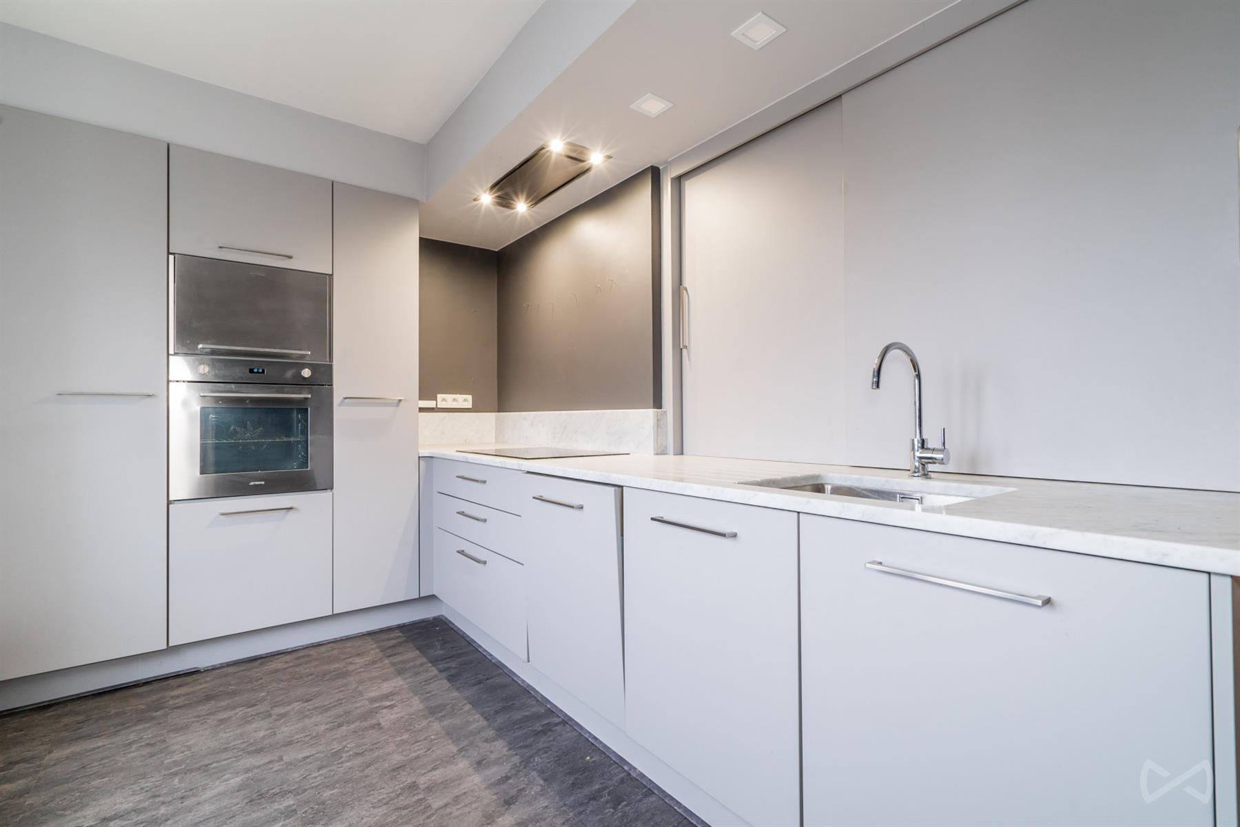 Picture 2 of 4 for Flat with four bedrooms in Montigny-le-tilleul