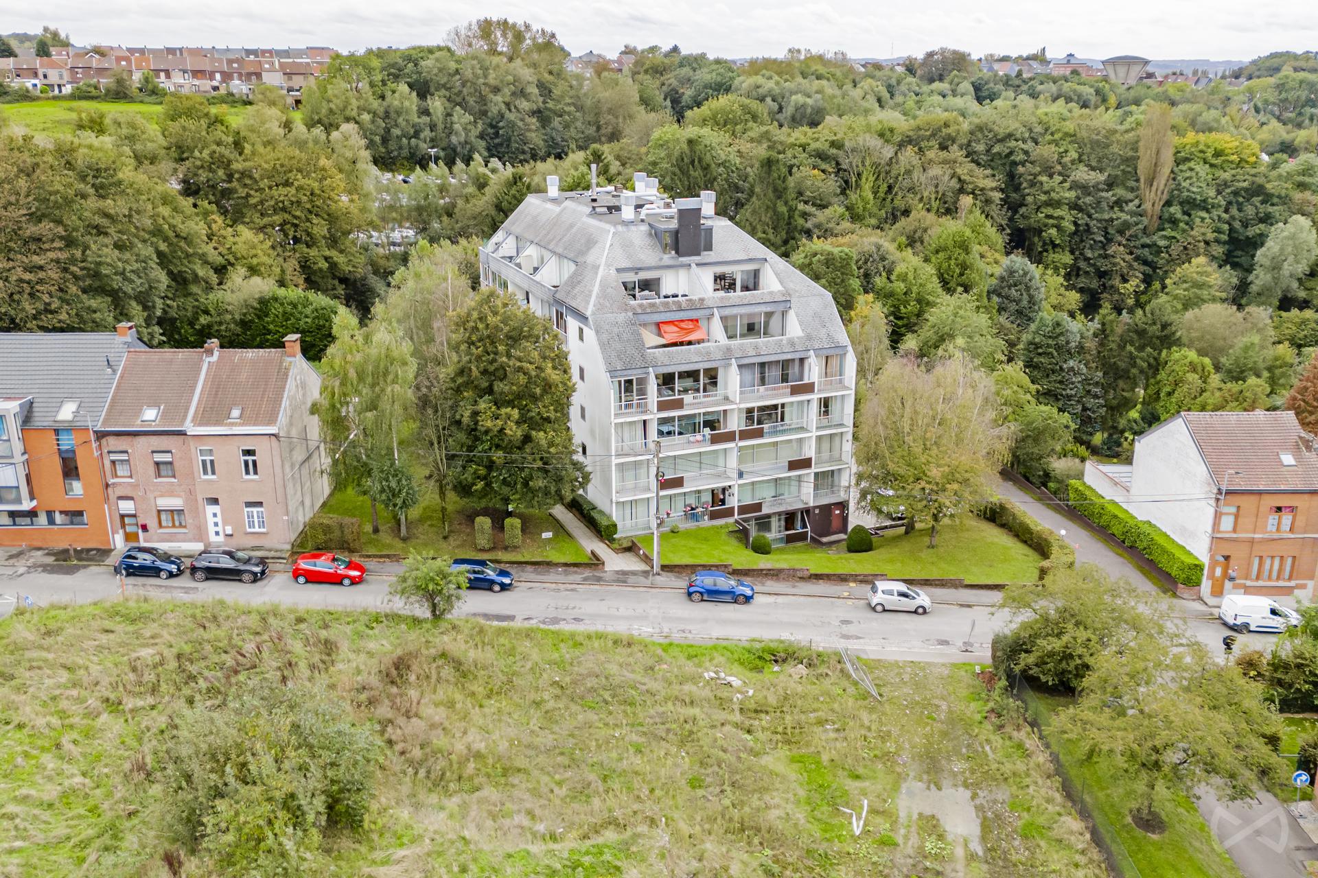 Photo 2 sur 4 pour Appartement de deux chambres à La Louvière