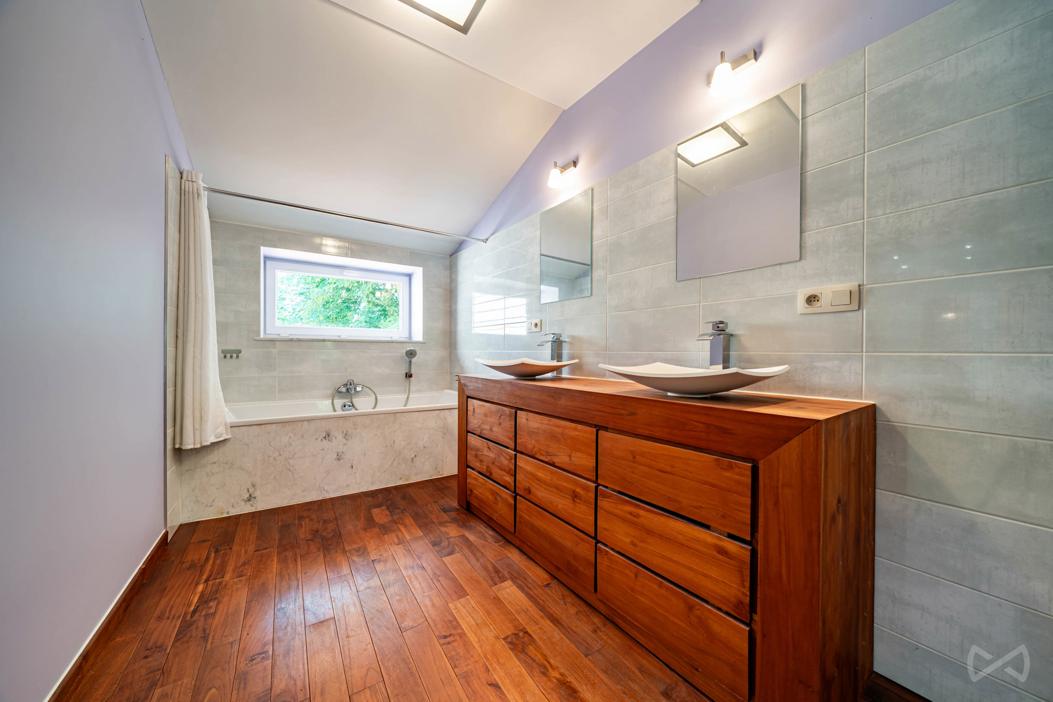 Photo 3 sur 4 pour Maison de quatre chambres à Beloeil