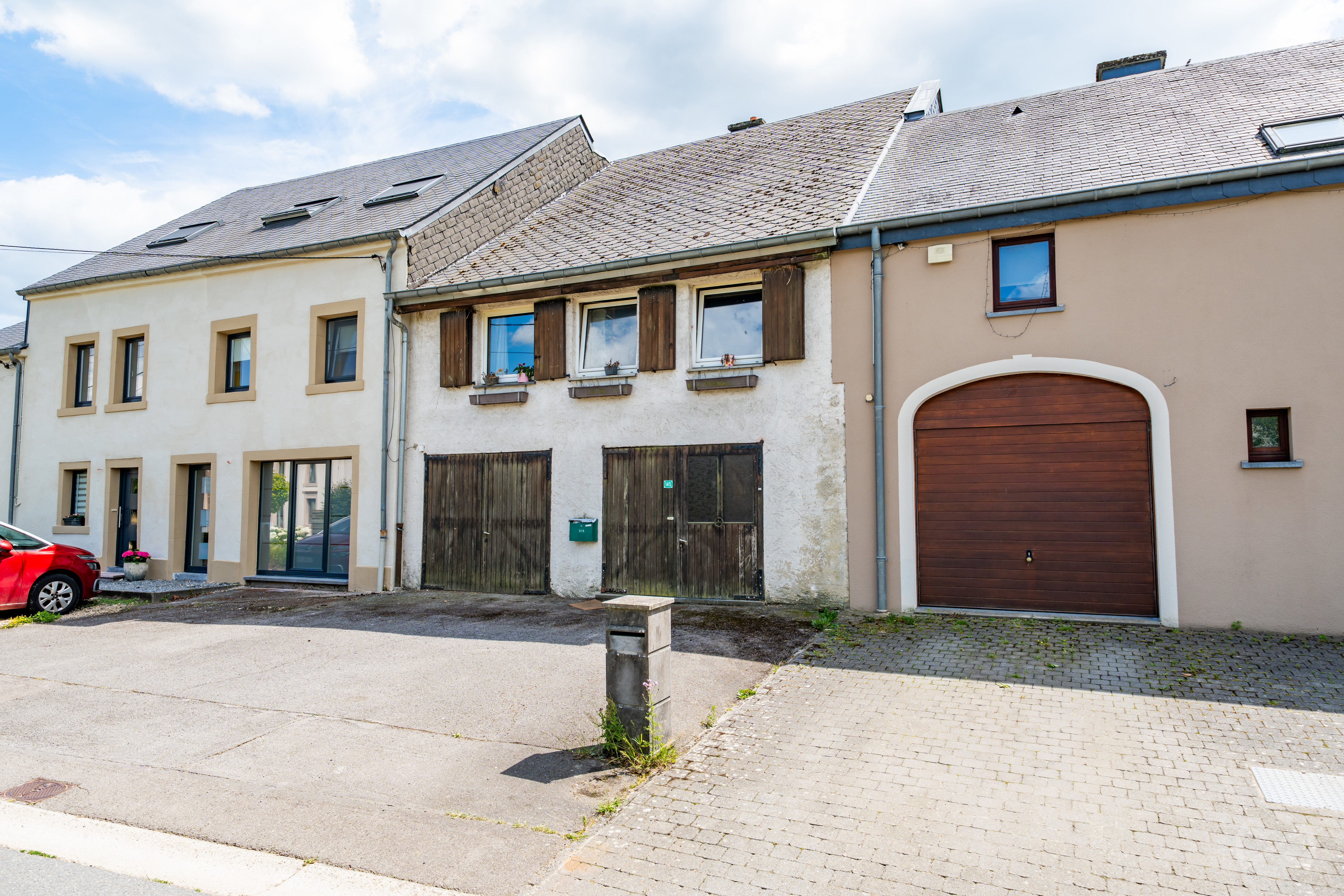 Photo 1 sur 2 pour Maison de quatre chambres à Attert