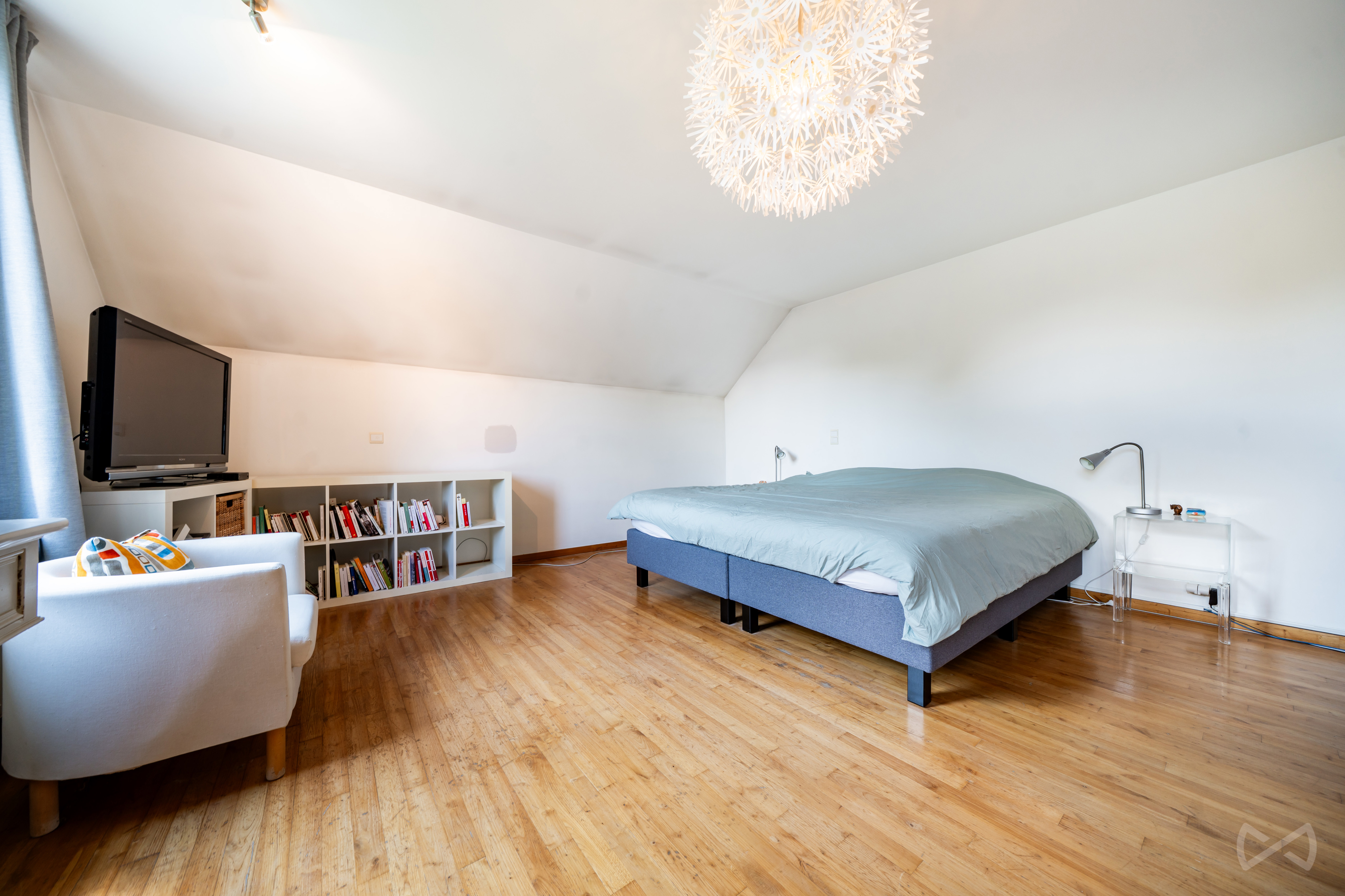 Photo 3 sur 4 pour Maison de cinq chambres à Céroux-mousty