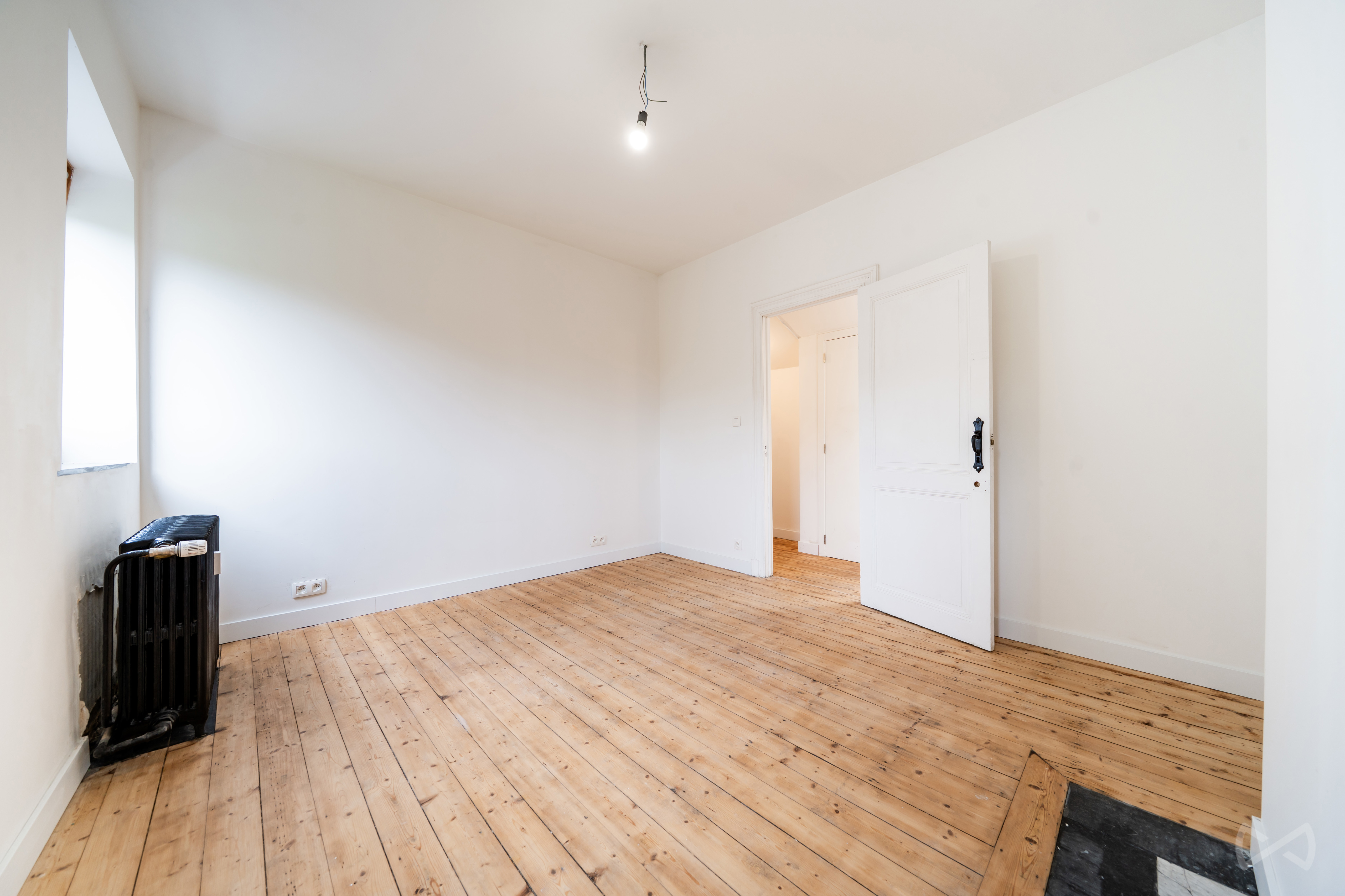 Picture 1 of 4 for Flat with one bedroom in Liège