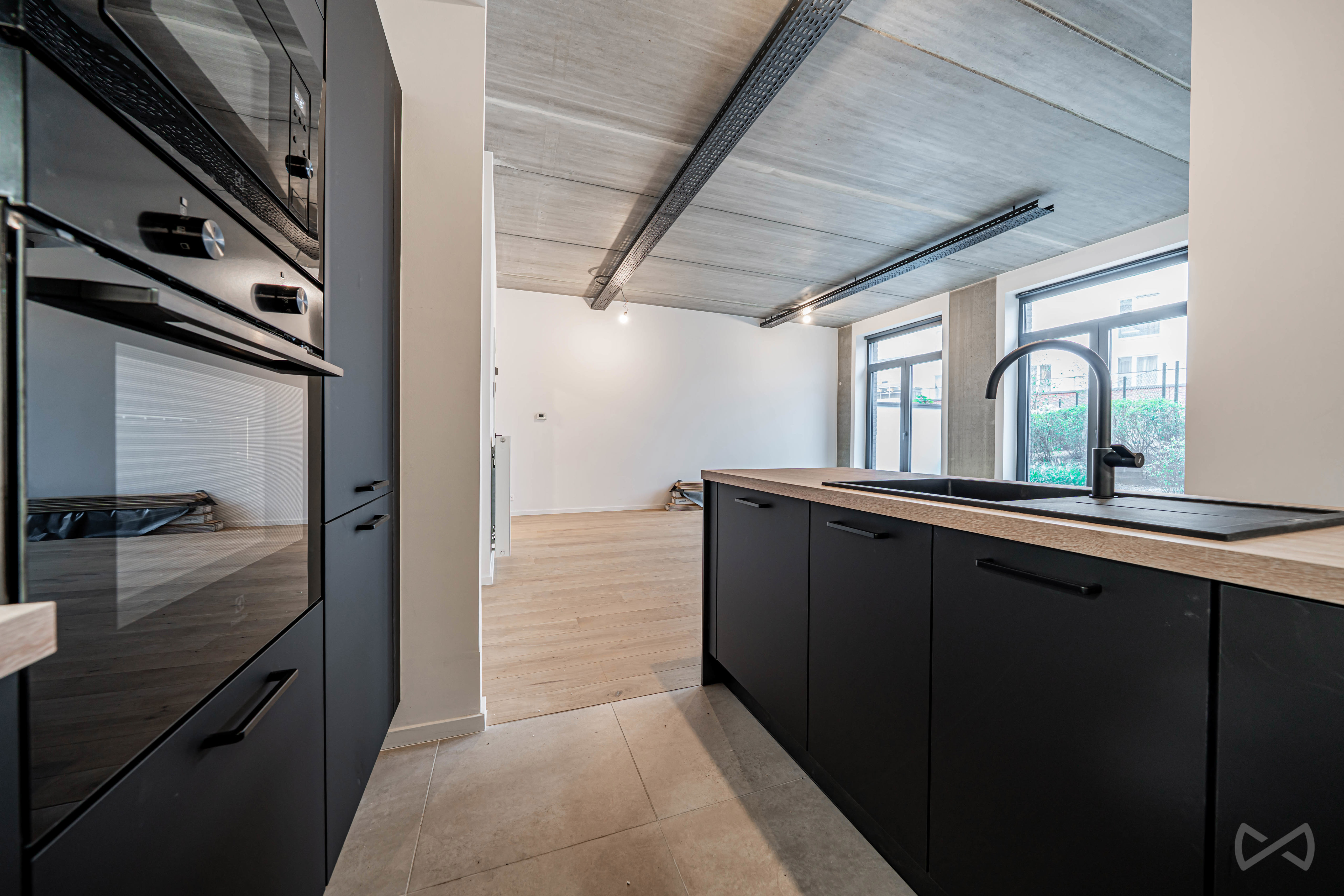 Picture 1 of 5 for Flat with three bedrooms in Liège