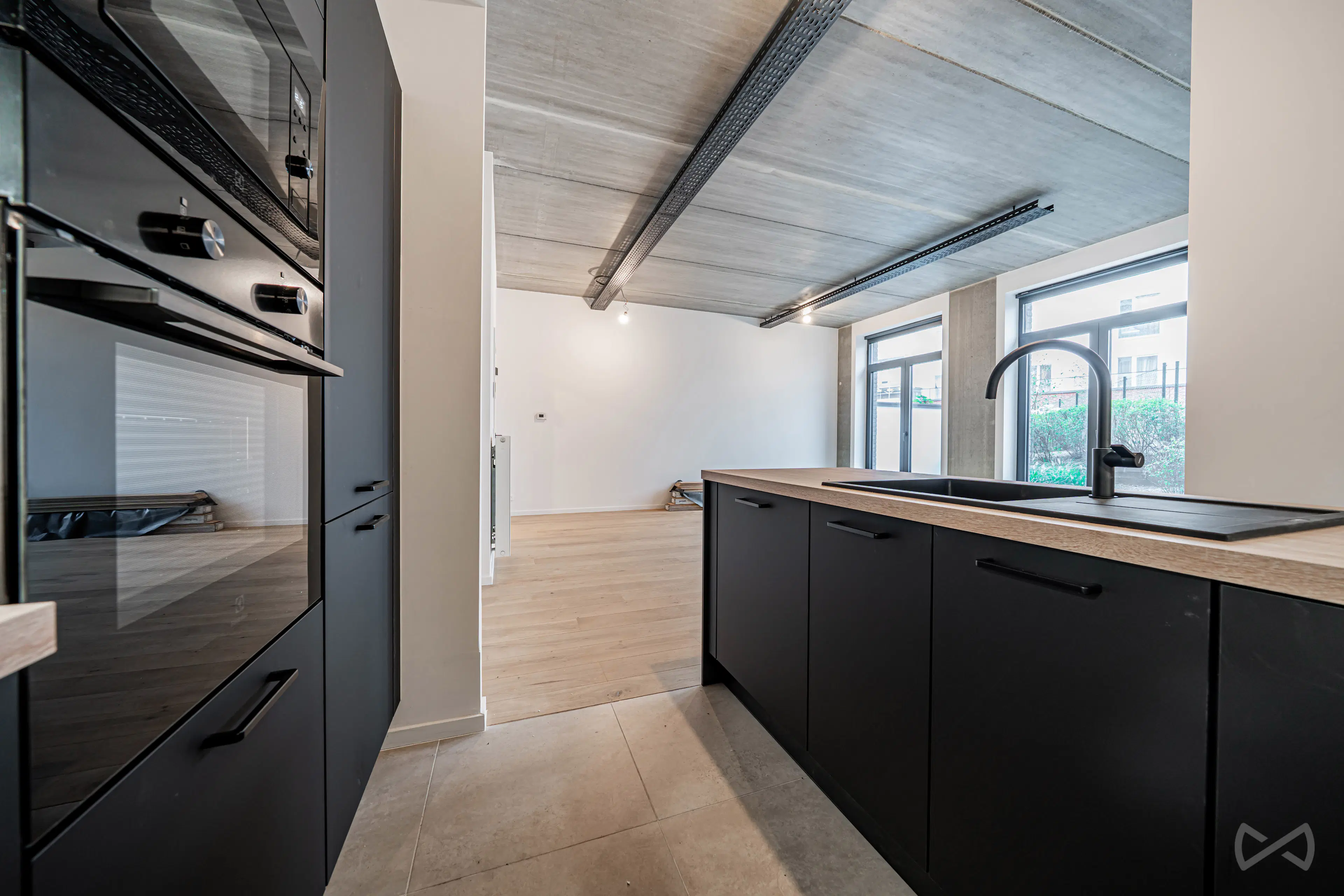 Picture 1 of 5 for Flat with three bedrooms in Liège