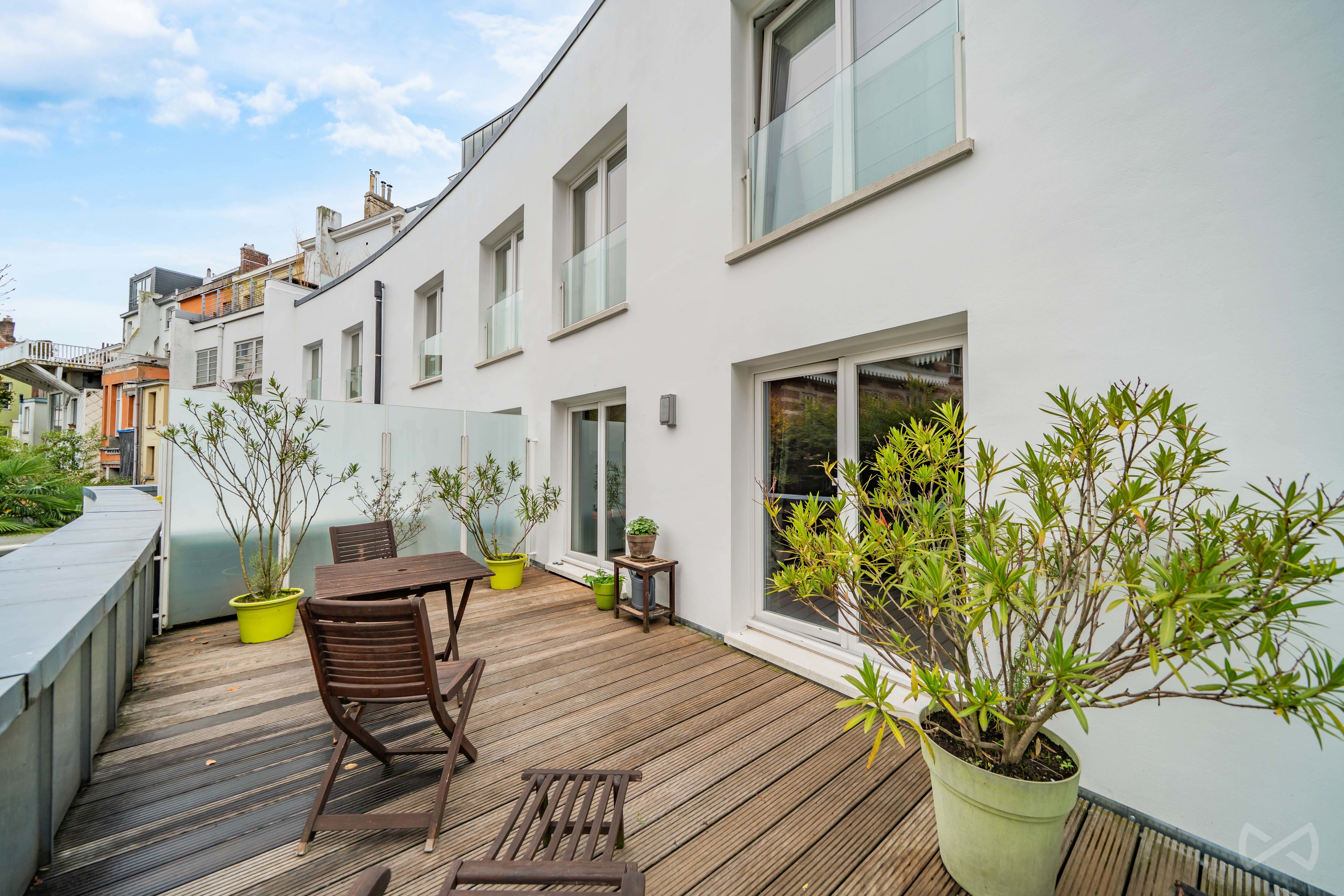 Picture 3 of 3 for Flat with two bedrooms in Ixelles