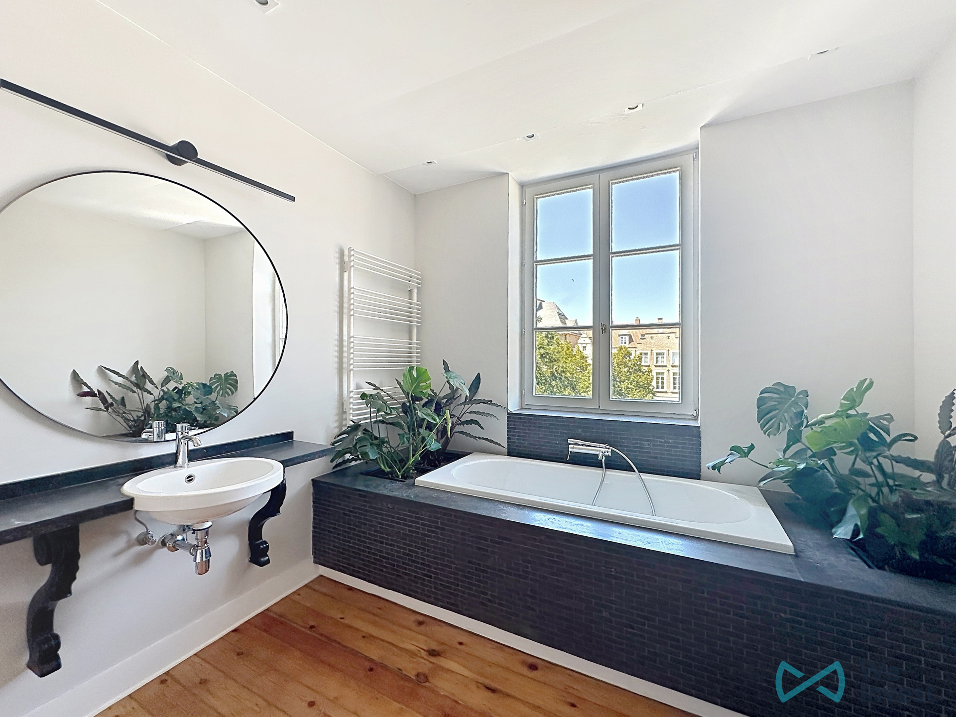 Picture 2 of 4 for Exceptional house with five bedrooms in Bruxelles