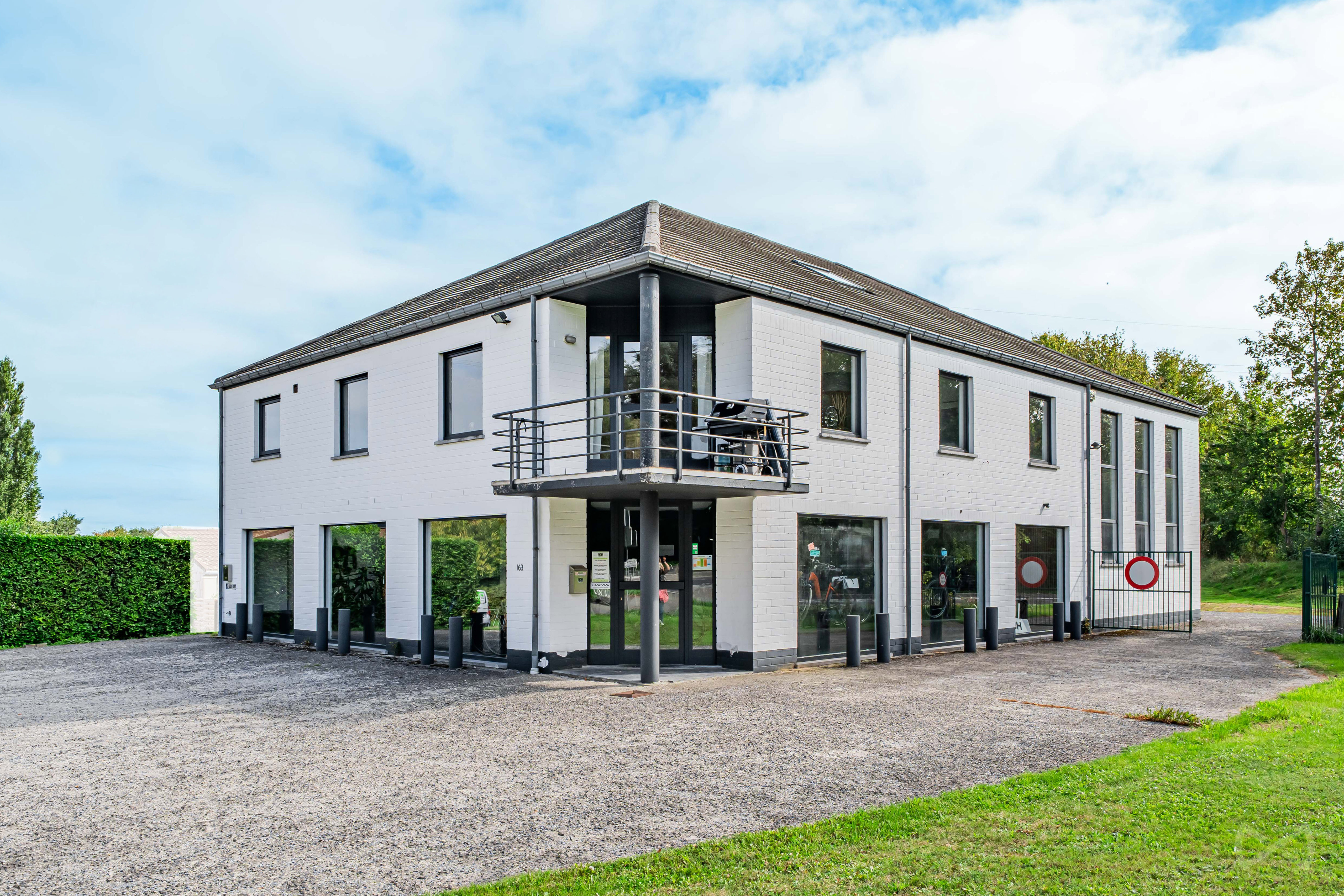 Picture 2 of 3 for Multi-purpose building with three bedrooms in Ottignies-Louvain-la-Neuve Ottignies