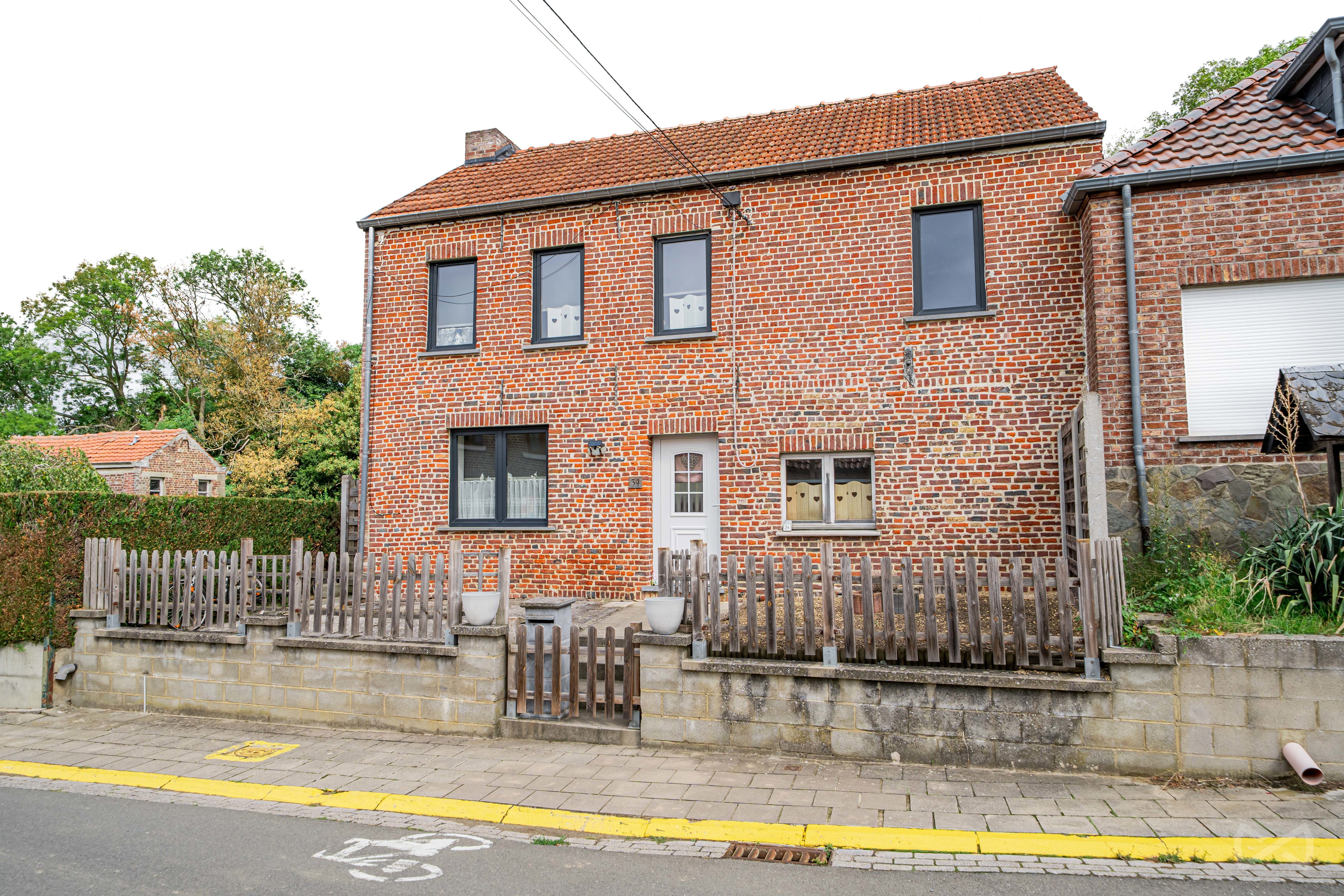 Picture 2 of 4 for House with three bedrooms in Opheylissem