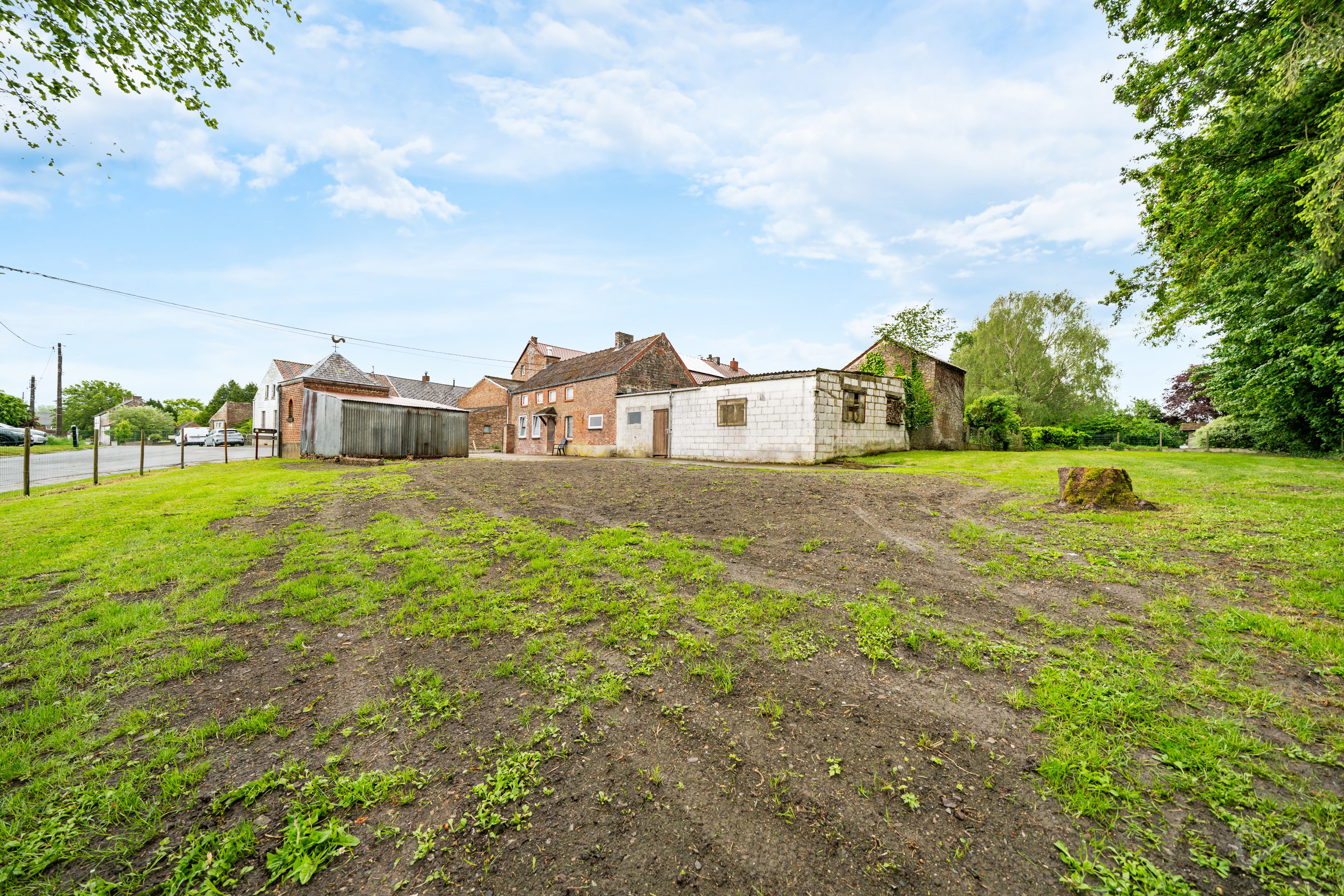 Picture 2 of 4 for House with two bedrooms in Ambresin