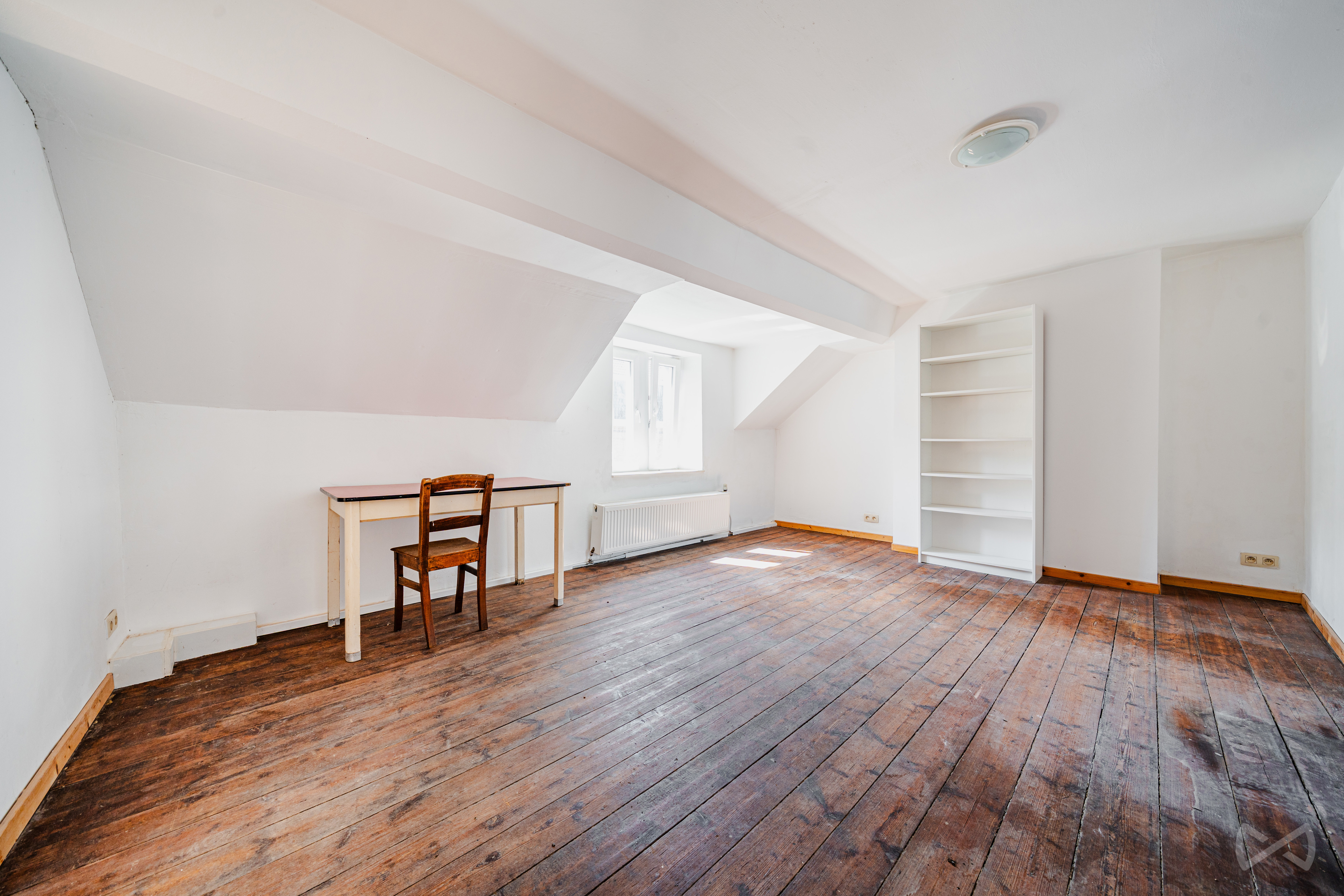 Photo 1 sur 4 pour Immeuble mixte de quatre chambres à Esneux