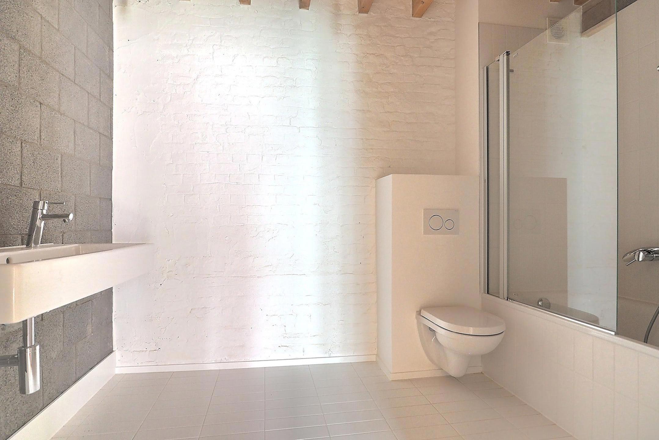 Picture 3 of 4 for House with five bedrooms in Molenbeek-Saint-Jean