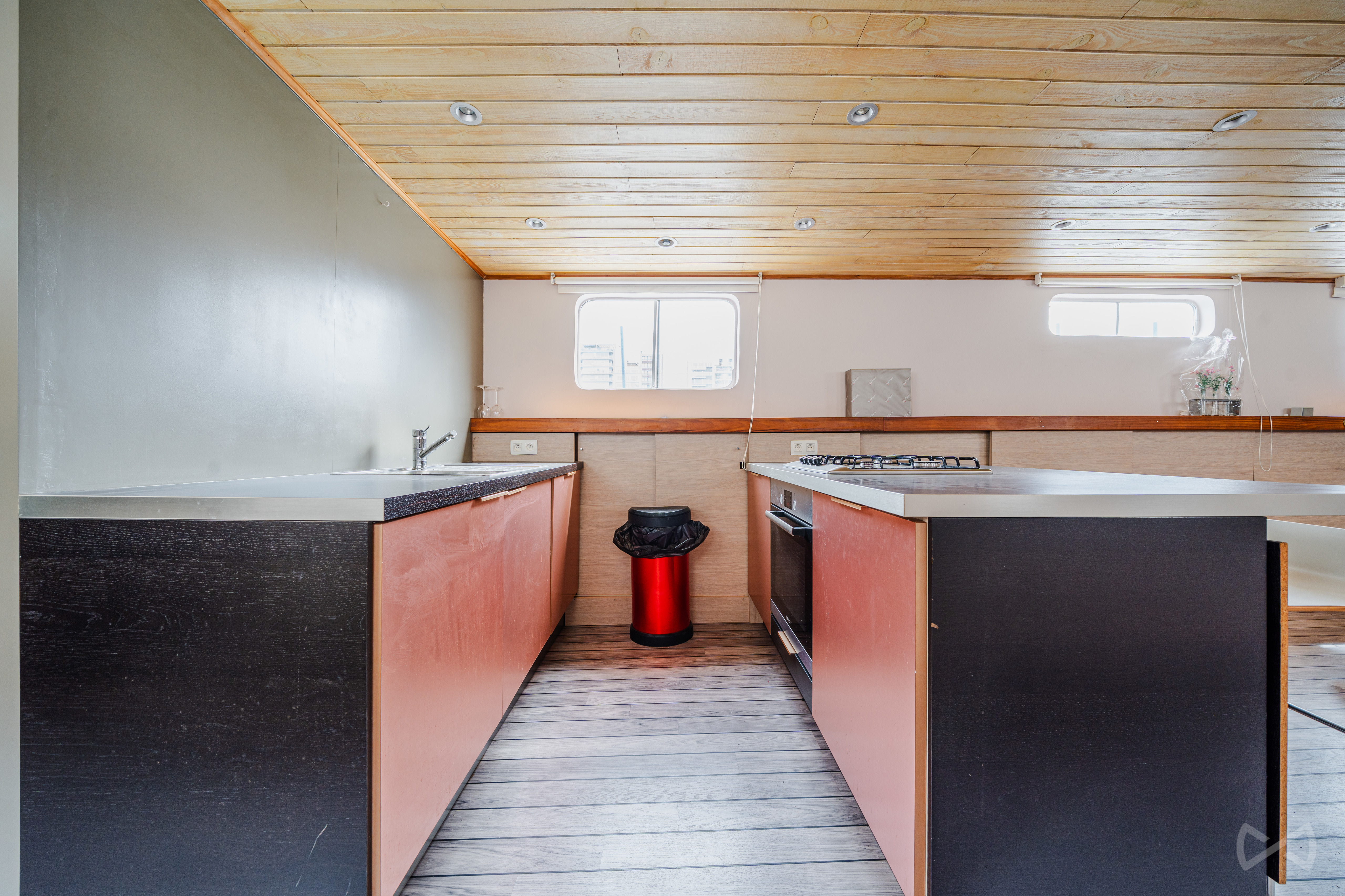 Picture 3 of 4 for Houseboat with one bedroom in Liège