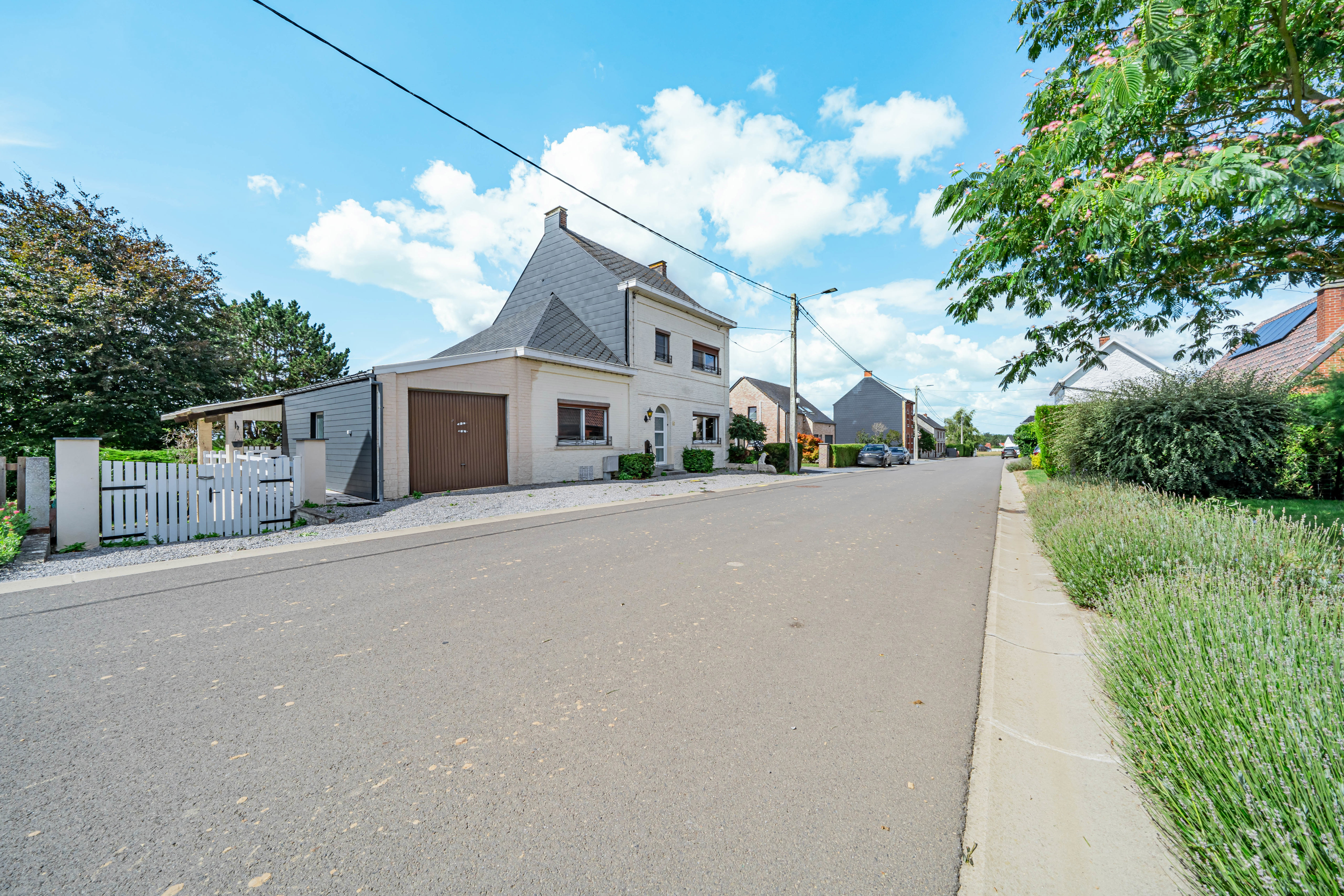 Picture 4 of 4 for House with three bedrooms in Merbesle-Château Fontaine-Valmont