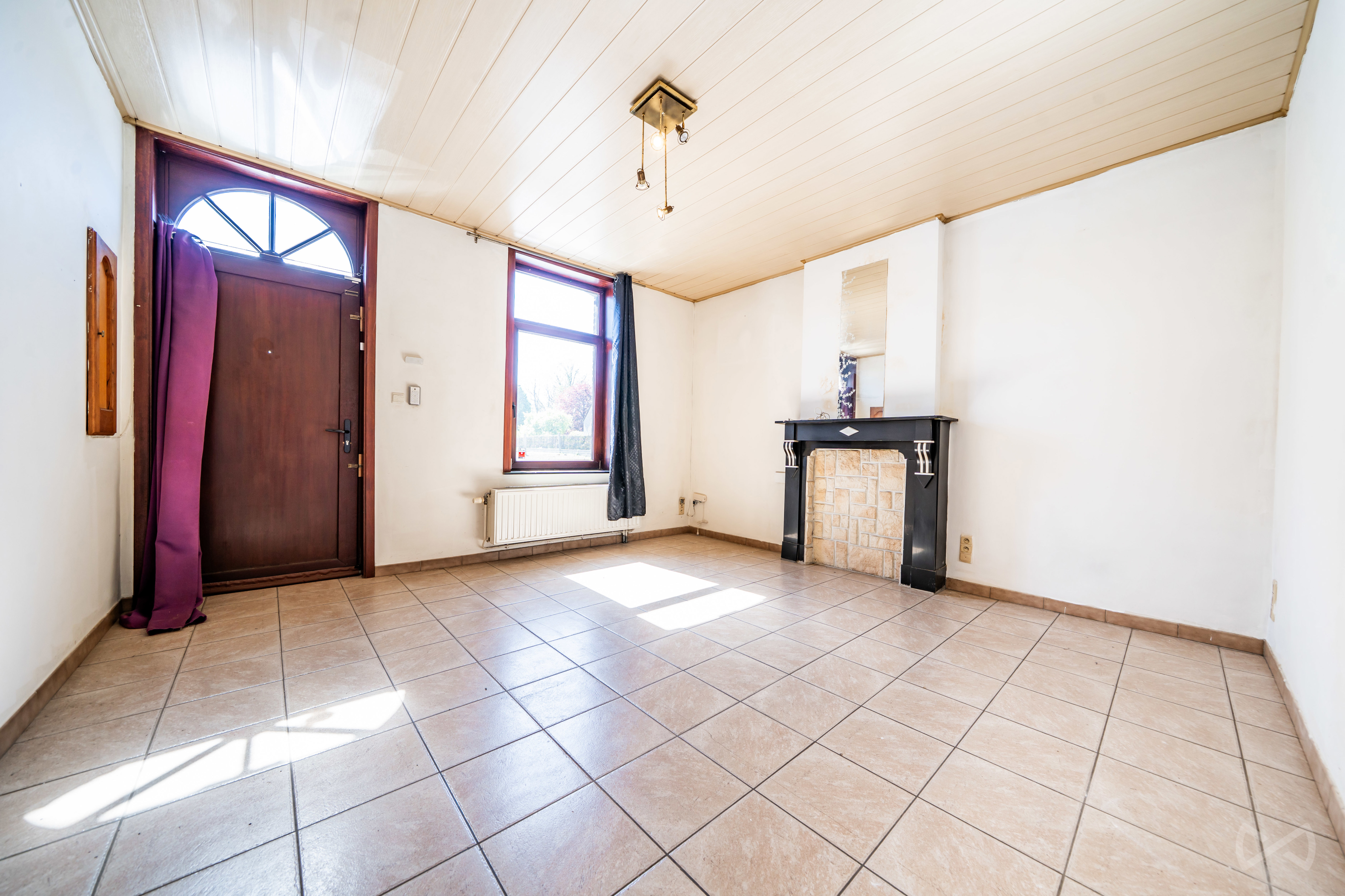 Picture 3 of 3 for House with three bedrooms in Courcelles