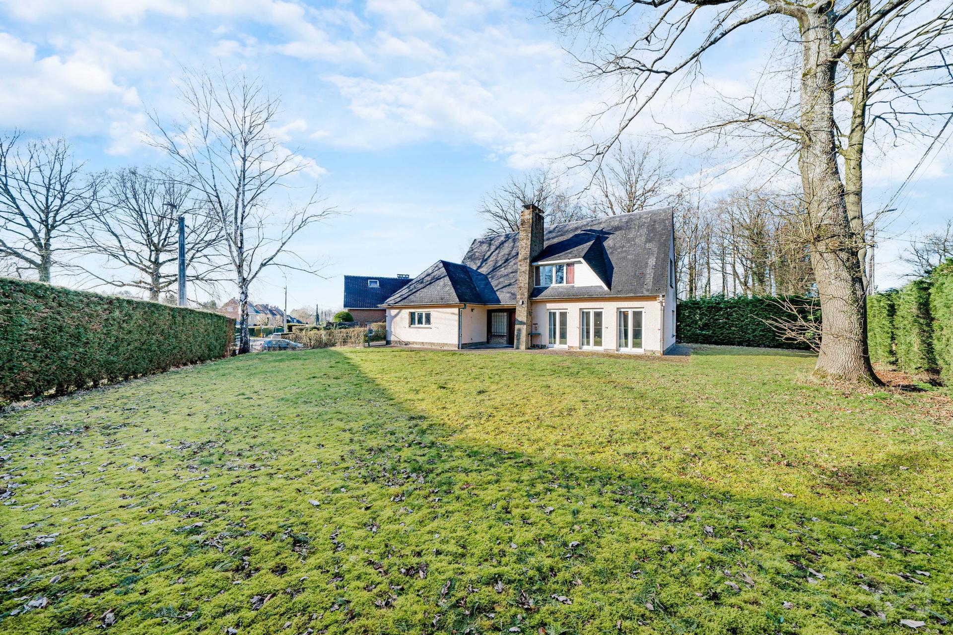 Picture 3 of 4 for Villa with five bedrooms in Rixensart