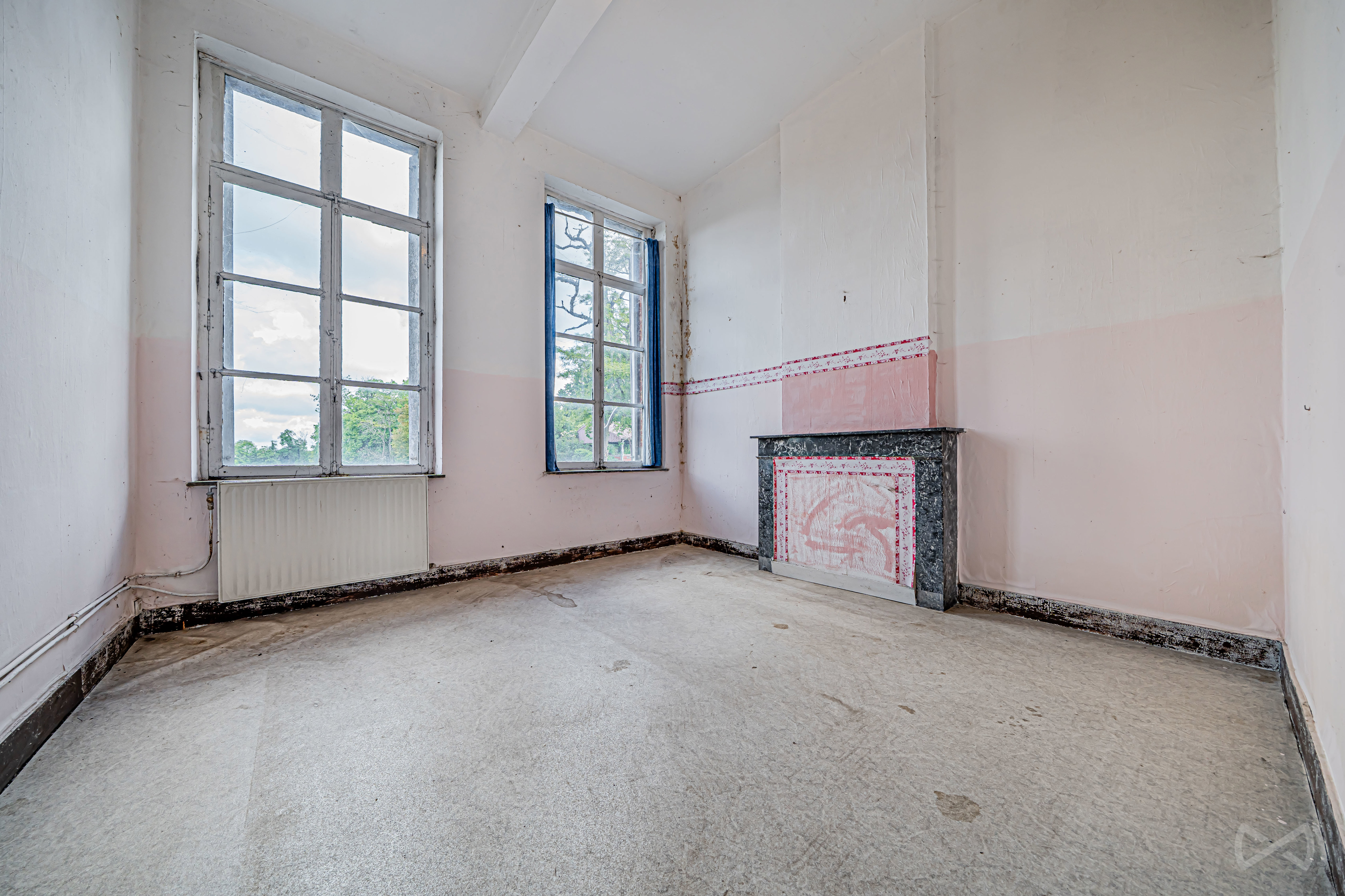 Picture 4 of 4 for Castle with ten bedrooms in Vellereille-le-sec