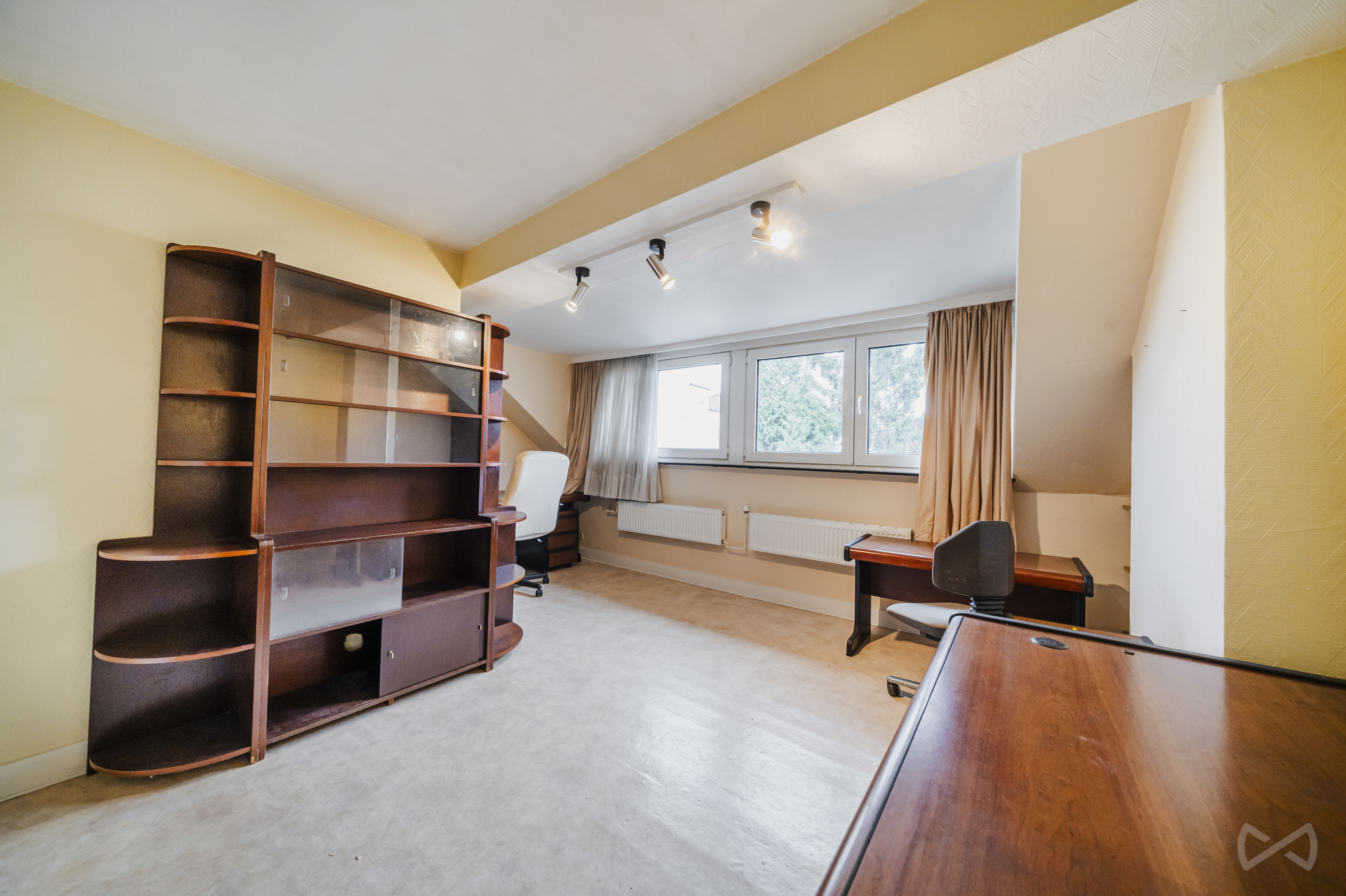Photo 3 sur 4 pour Maison de quatre chambres à Schaerbeek