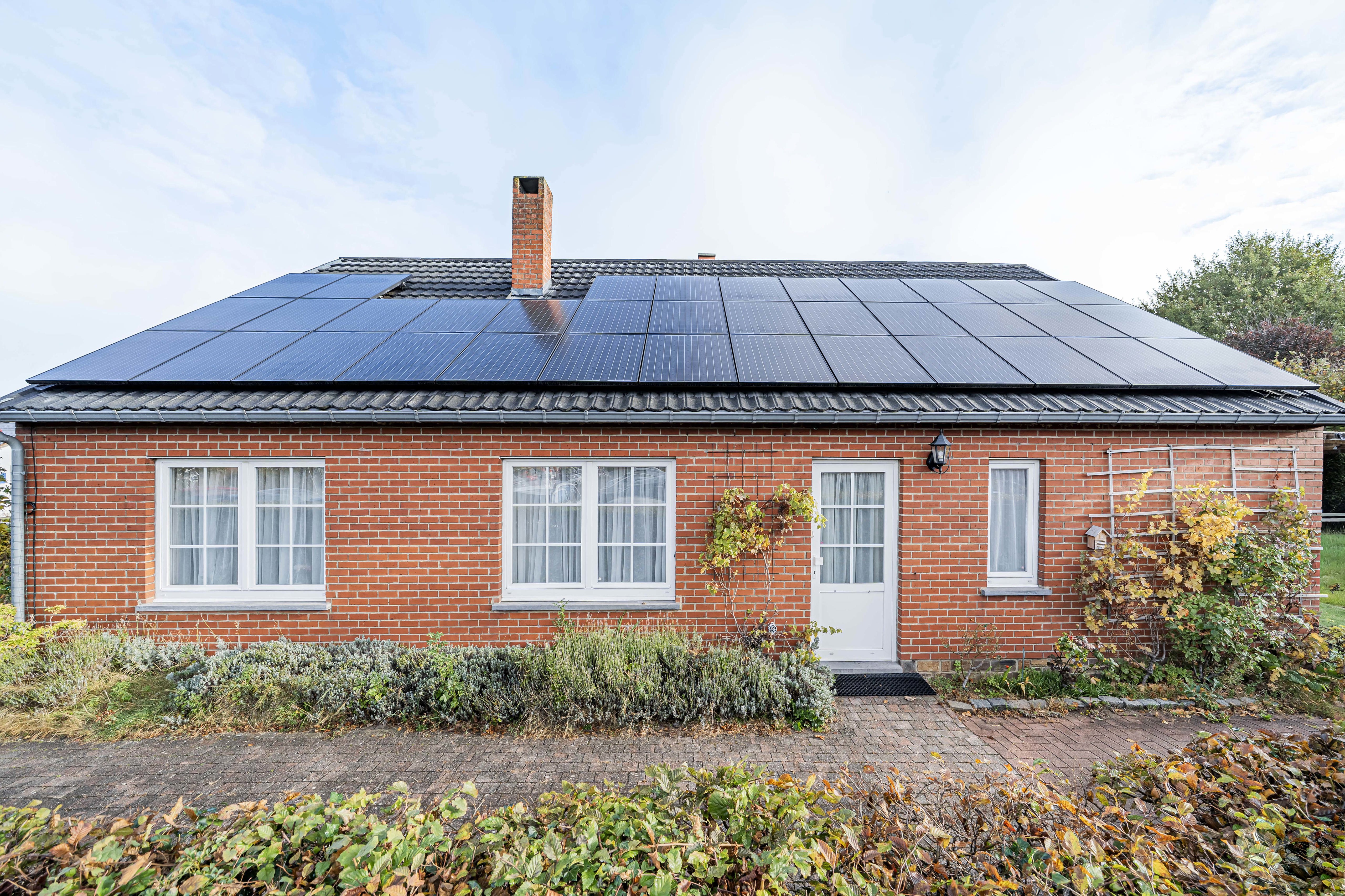 Picture 2 of 3 for House with four bedrooms in Ottignies