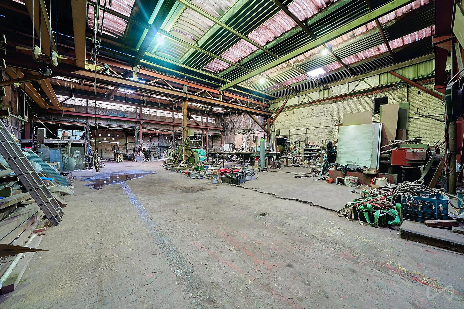 Photo 2 sur 3 pour Entrepôt à Gaurain-ramecroix
