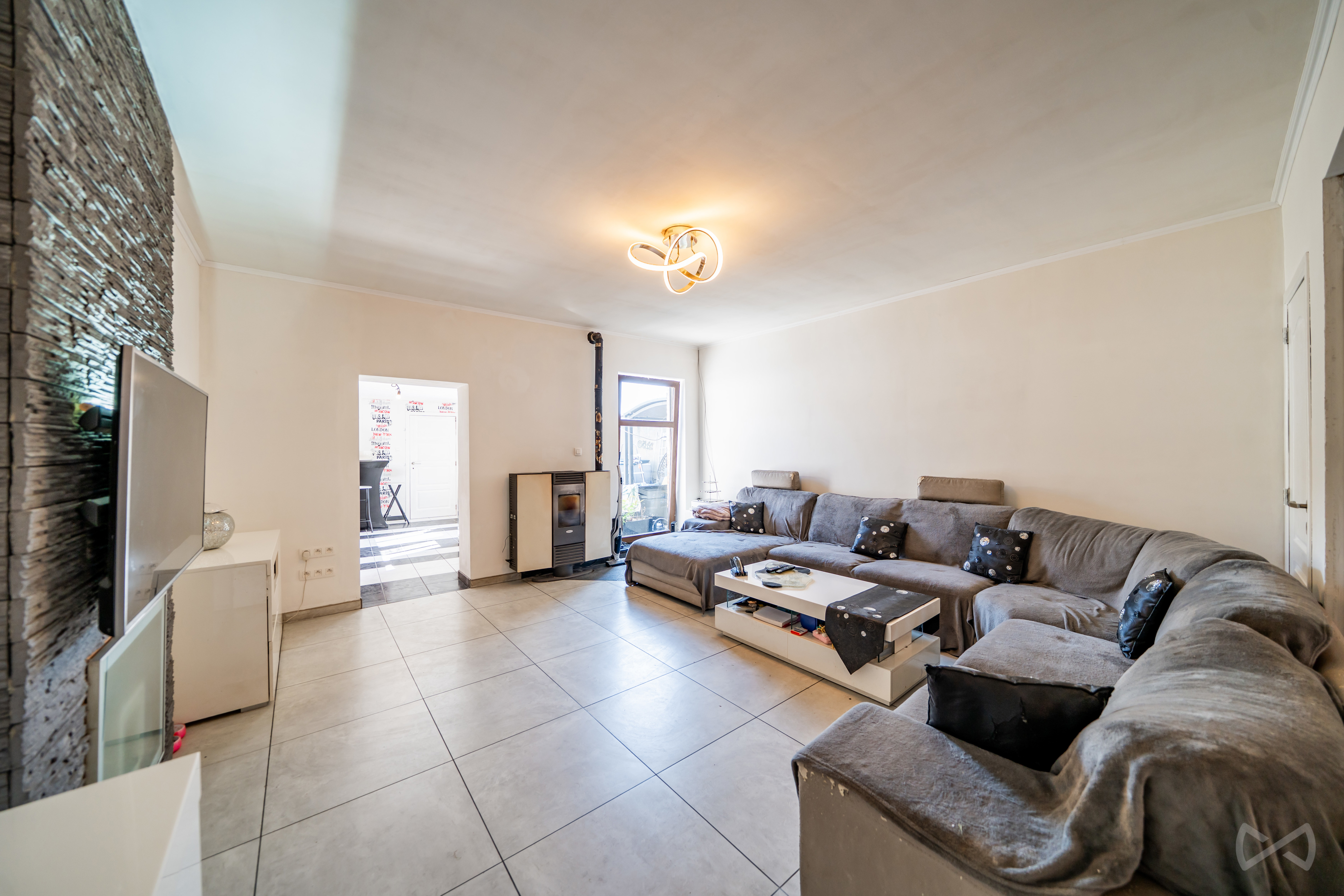 Photo 2 sur 4 pour Maison de quatre chambres à Lodelinsart