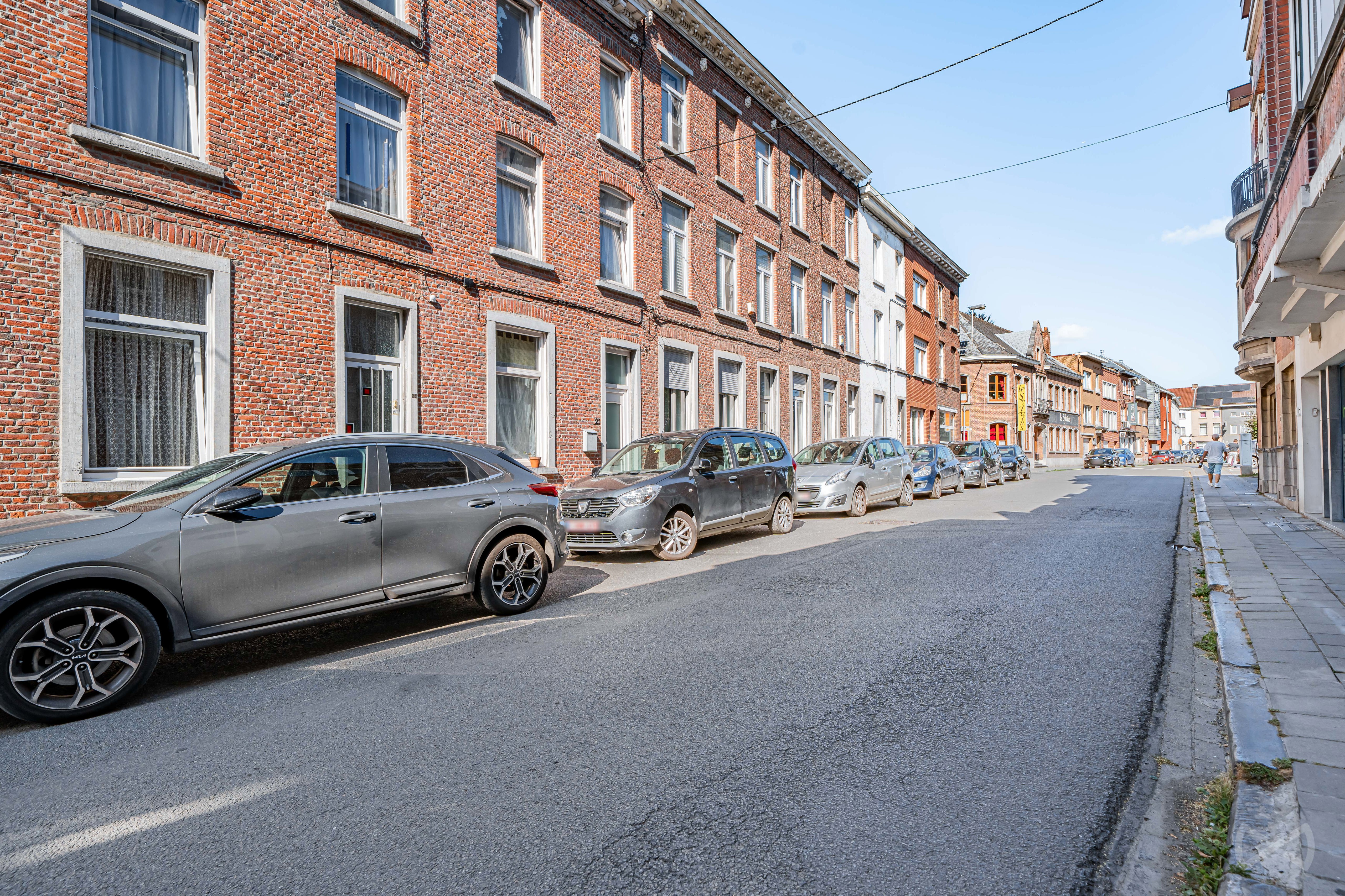 Picture 3 of 4 for House with five bedrooms in Braine-le-comte