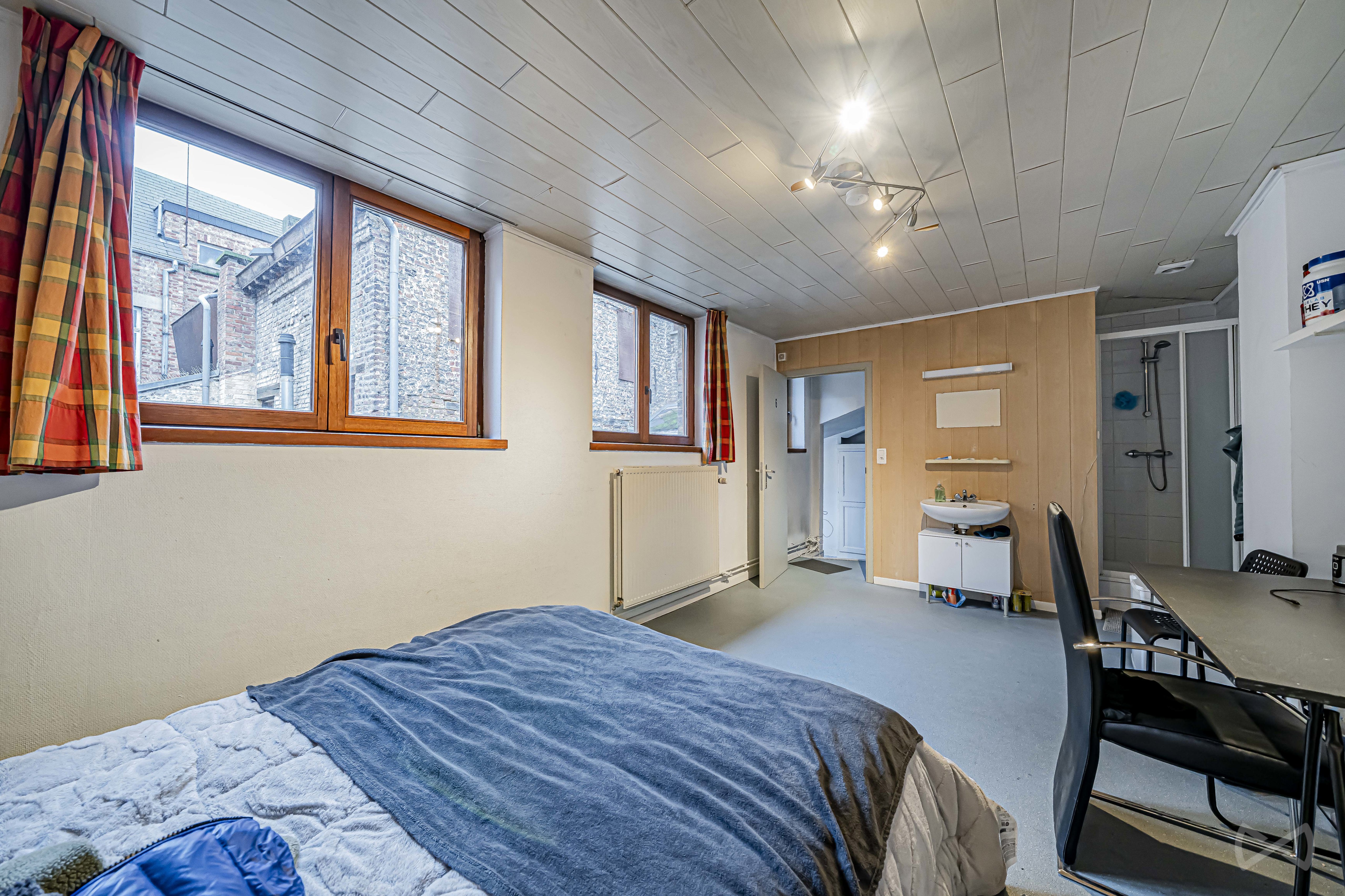 Picture 1 of 4 for Multi-purpose building with eight bedrooms in Namur