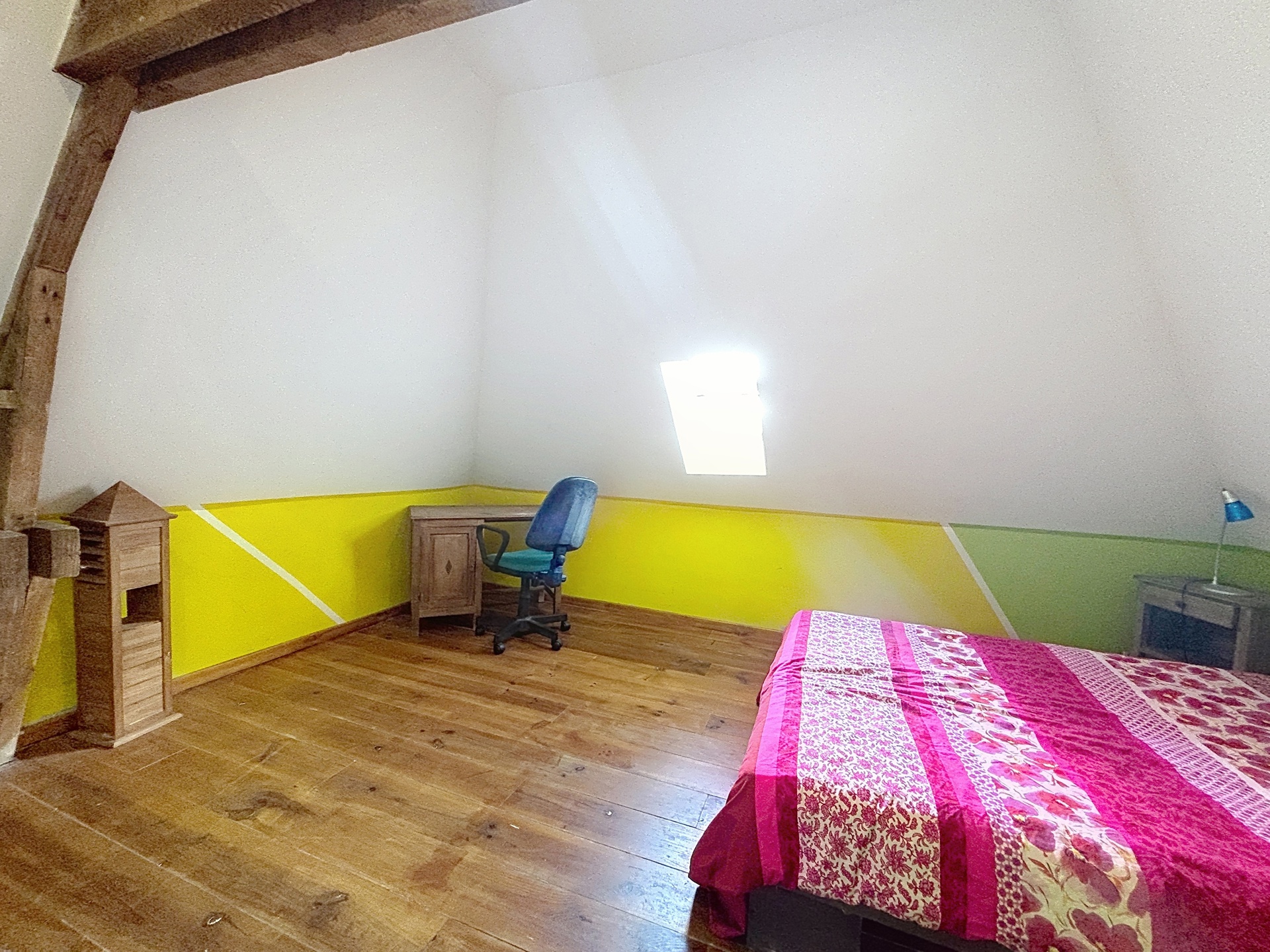 Photo 1 sur 4 pour Maison de cinq chambres à Enghien