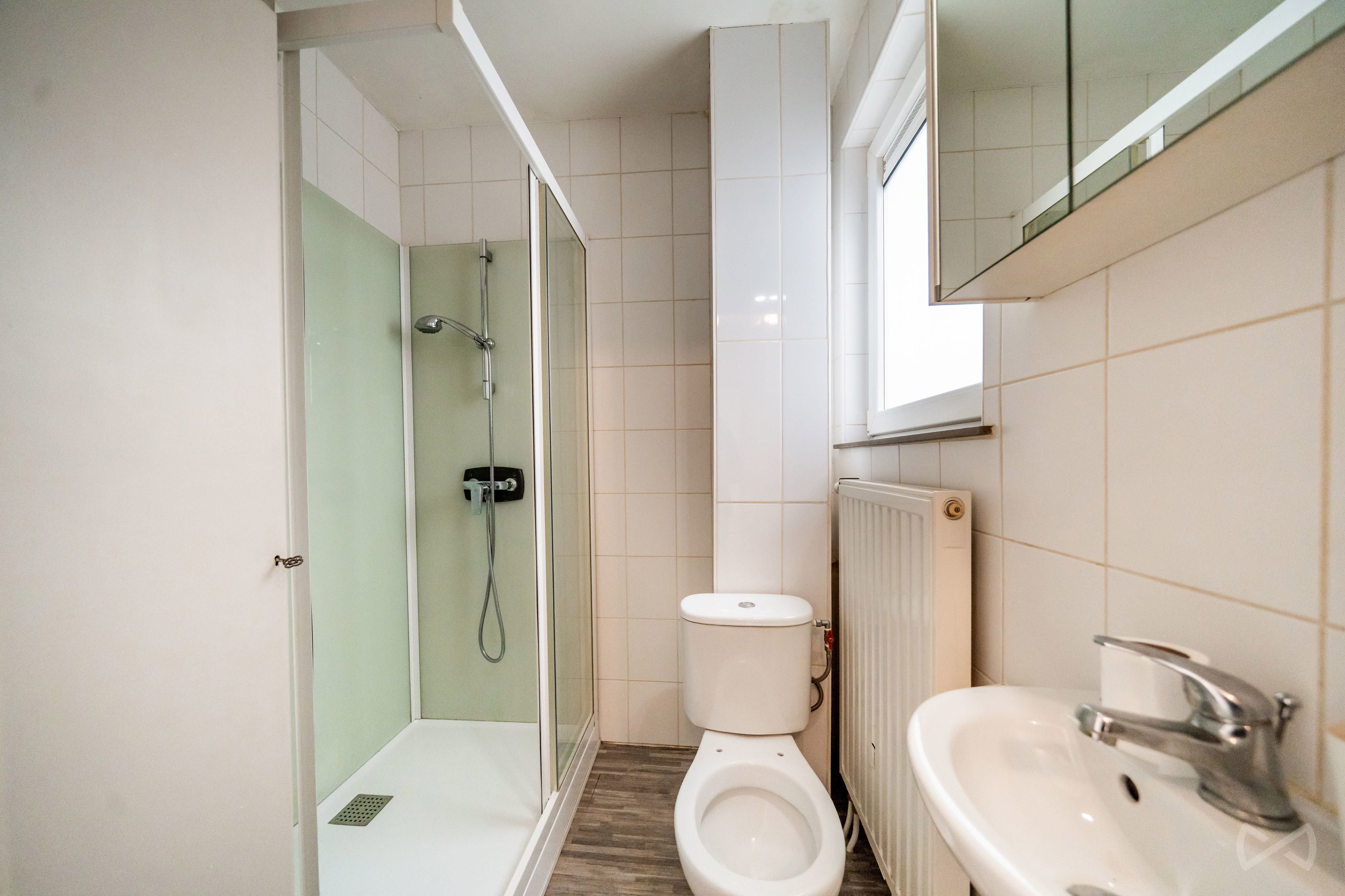 Picture 3 of 4 for Apartment block with six bedrooms in Thuin