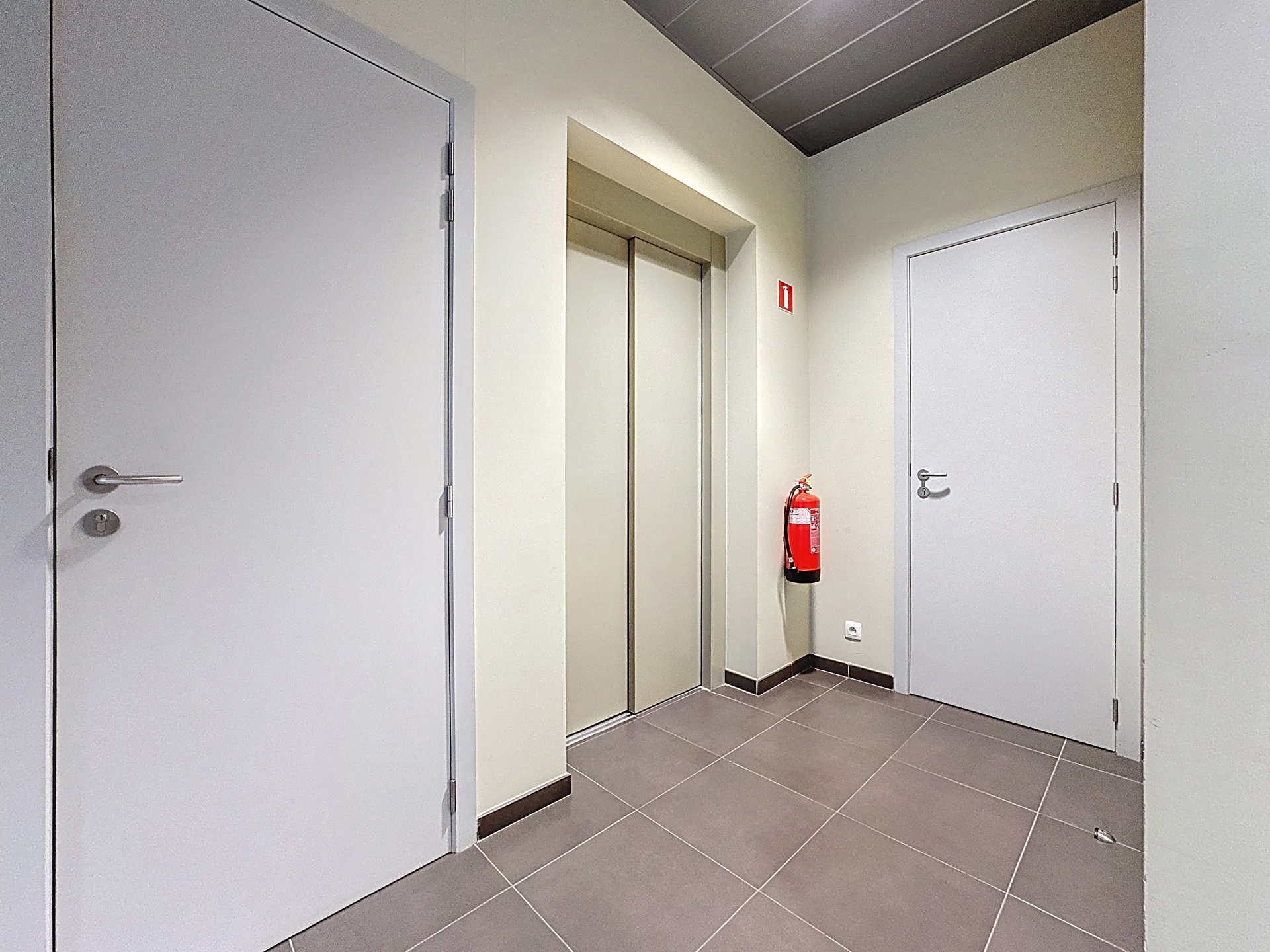 Picture 1 of 4 for Offices in Liège