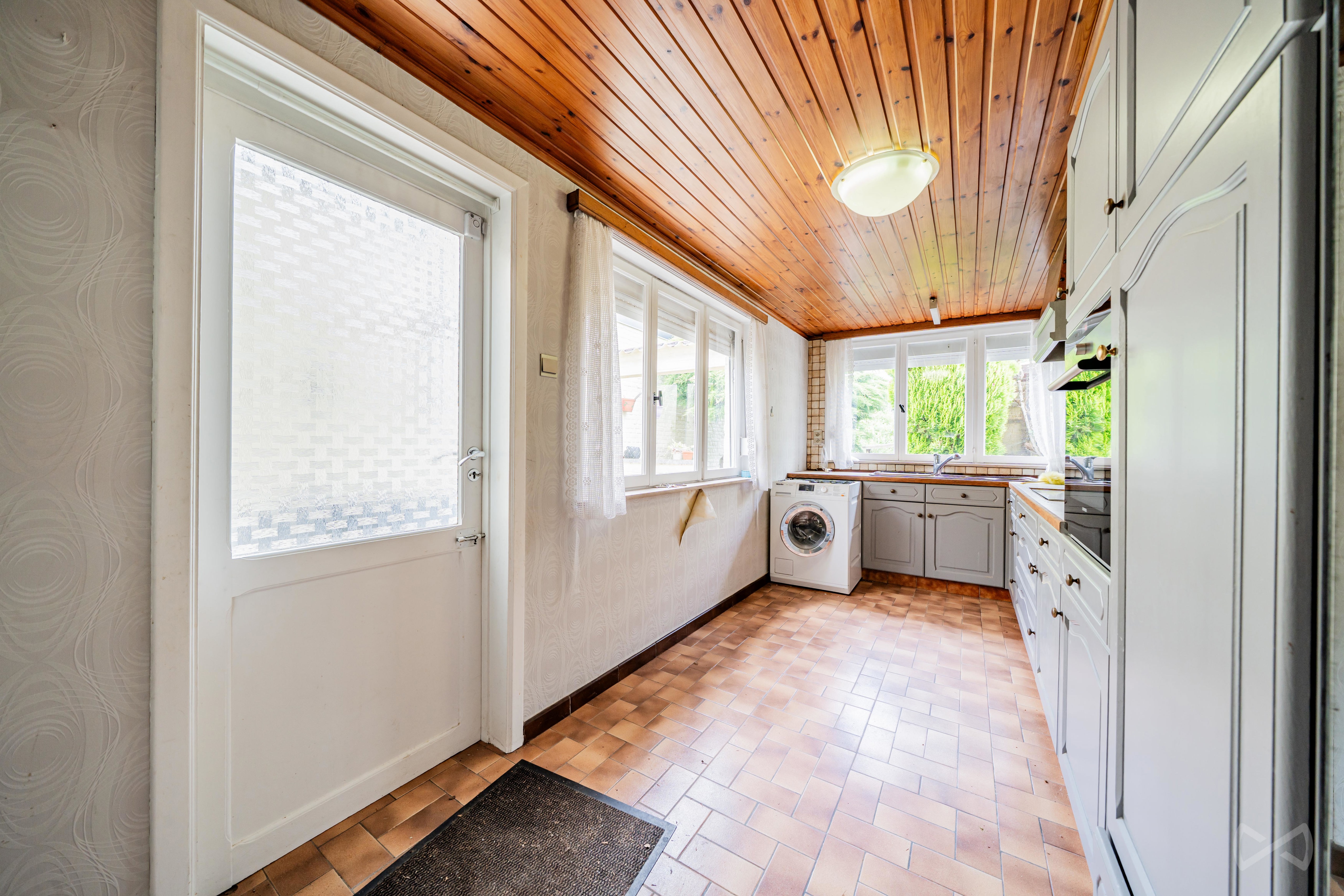 Picture 1 of 4 for House with one bedroom in Tournai