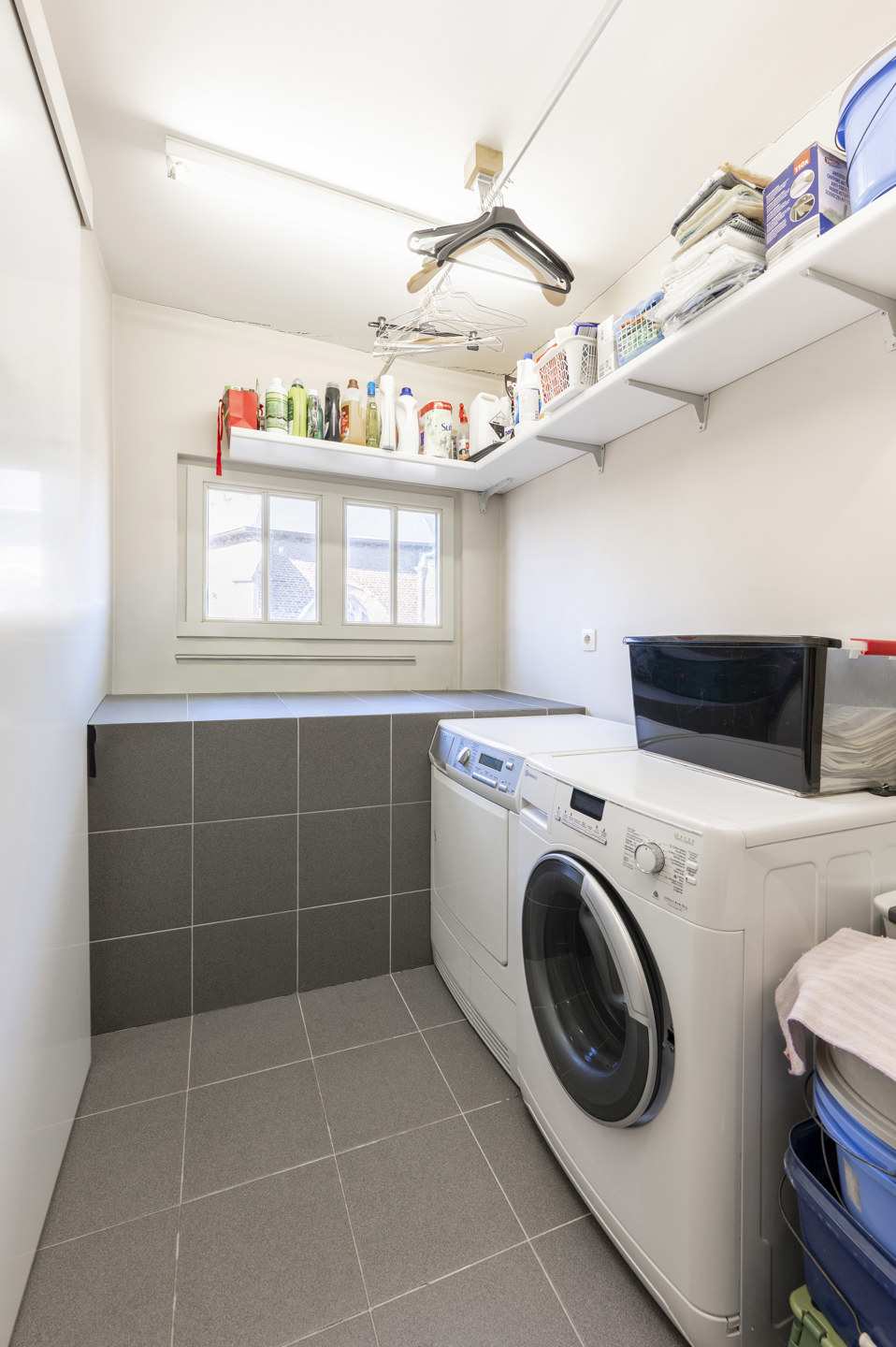 Picture 2 of 4 for Penthouse with three bedrooms in Zwijndrecht Burcht