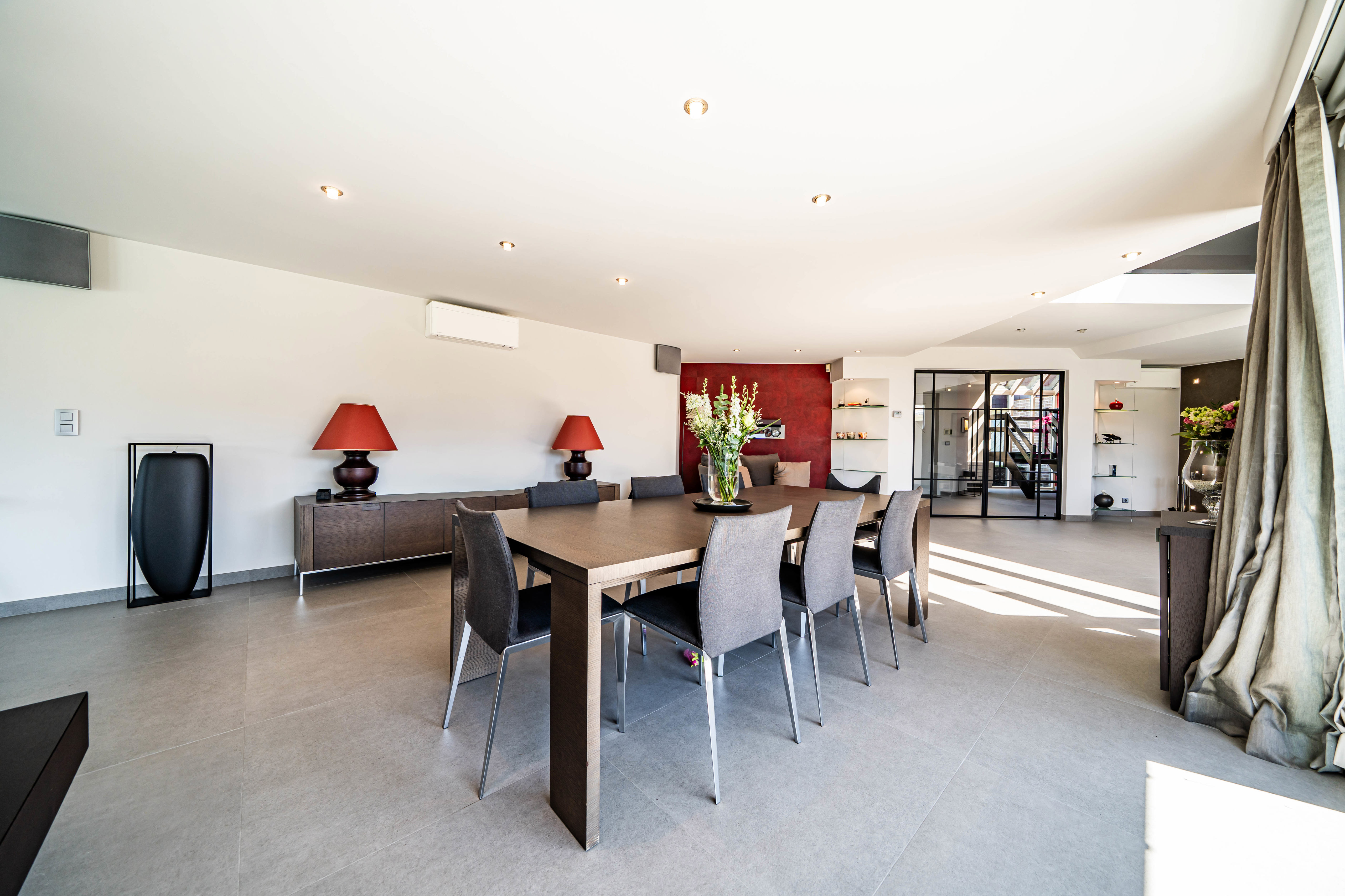 Picture 3 of 4 for Exceptional house with five bedrooms in Spy