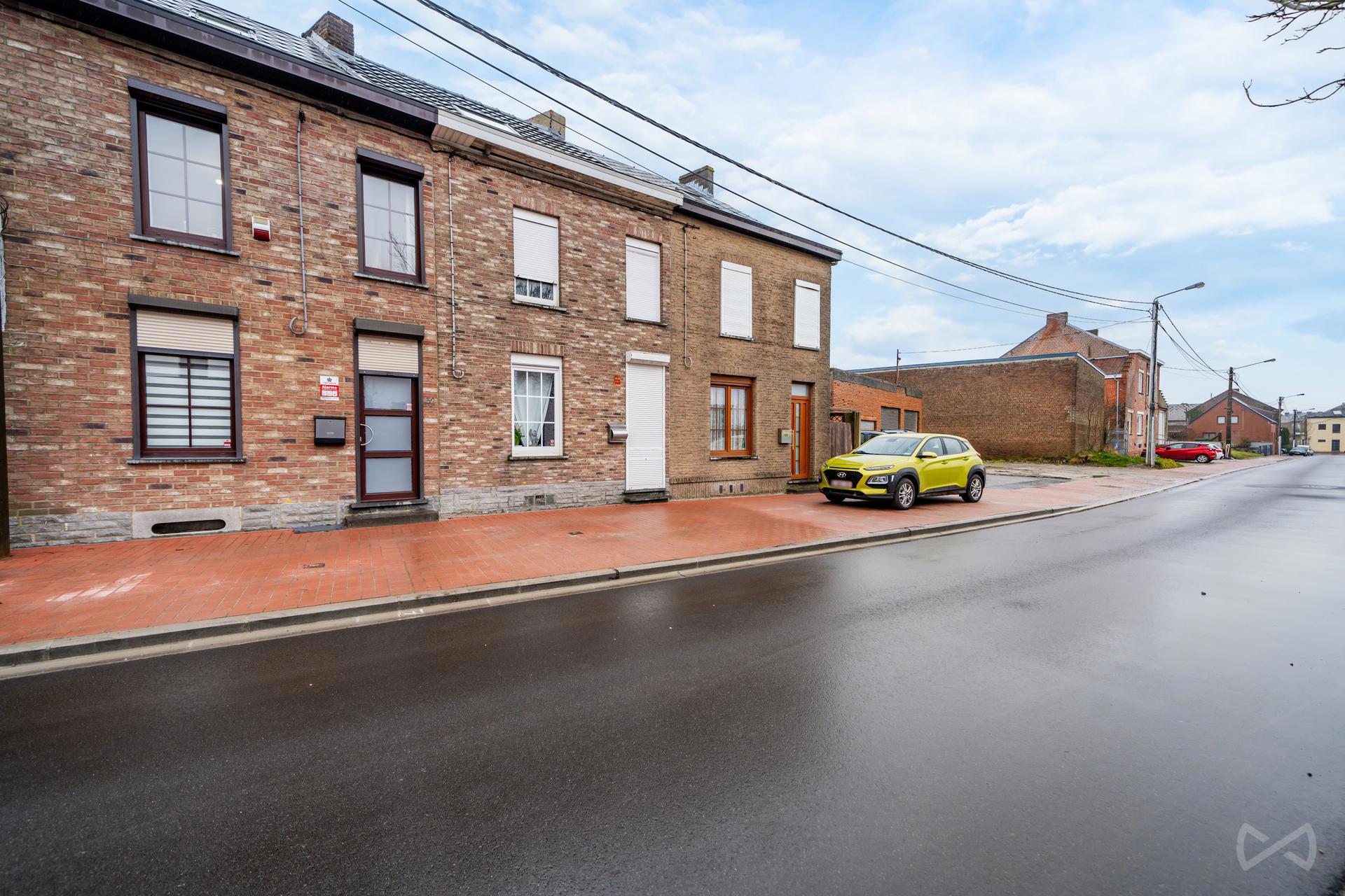 Picture 4 of 4 for House with three bedrooms in Forchies-la-Marche