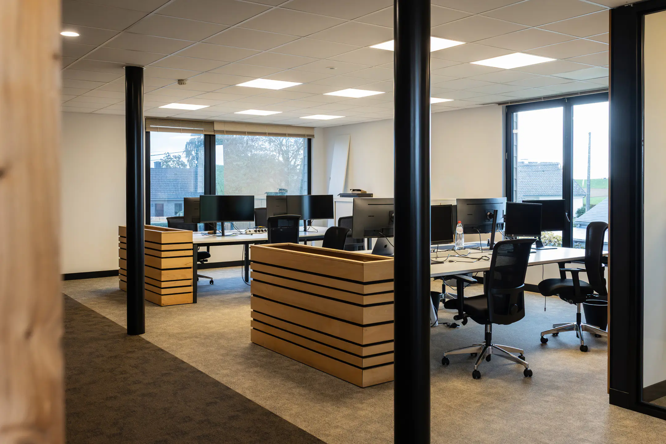 Photo 1 sur 4 pour Bureaux à Waremme