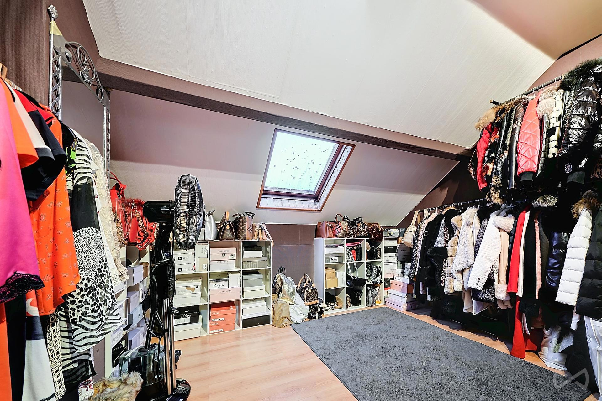 Picture 4 of 4 for House with five bedrooms in La Louvière