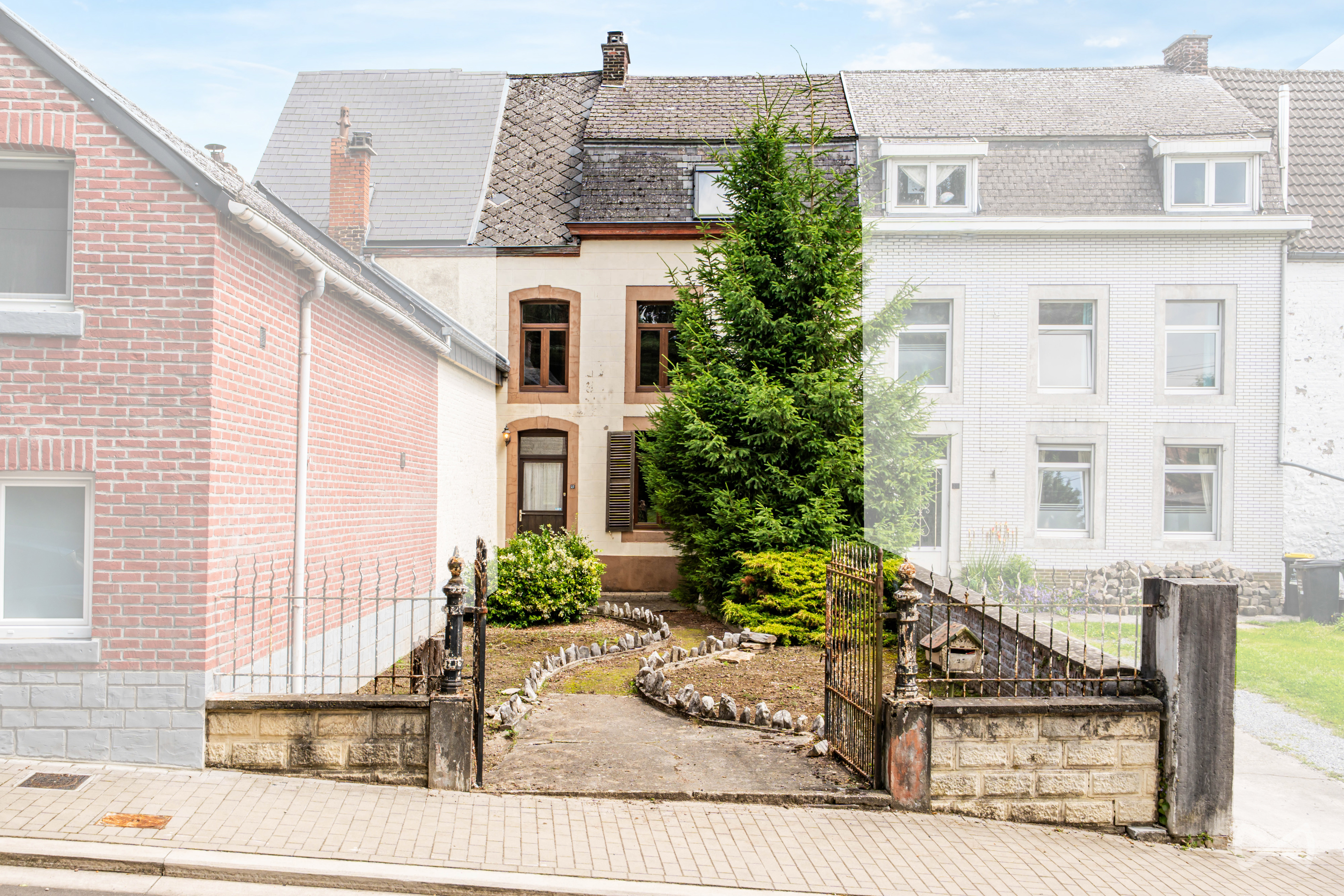 Picture of the property