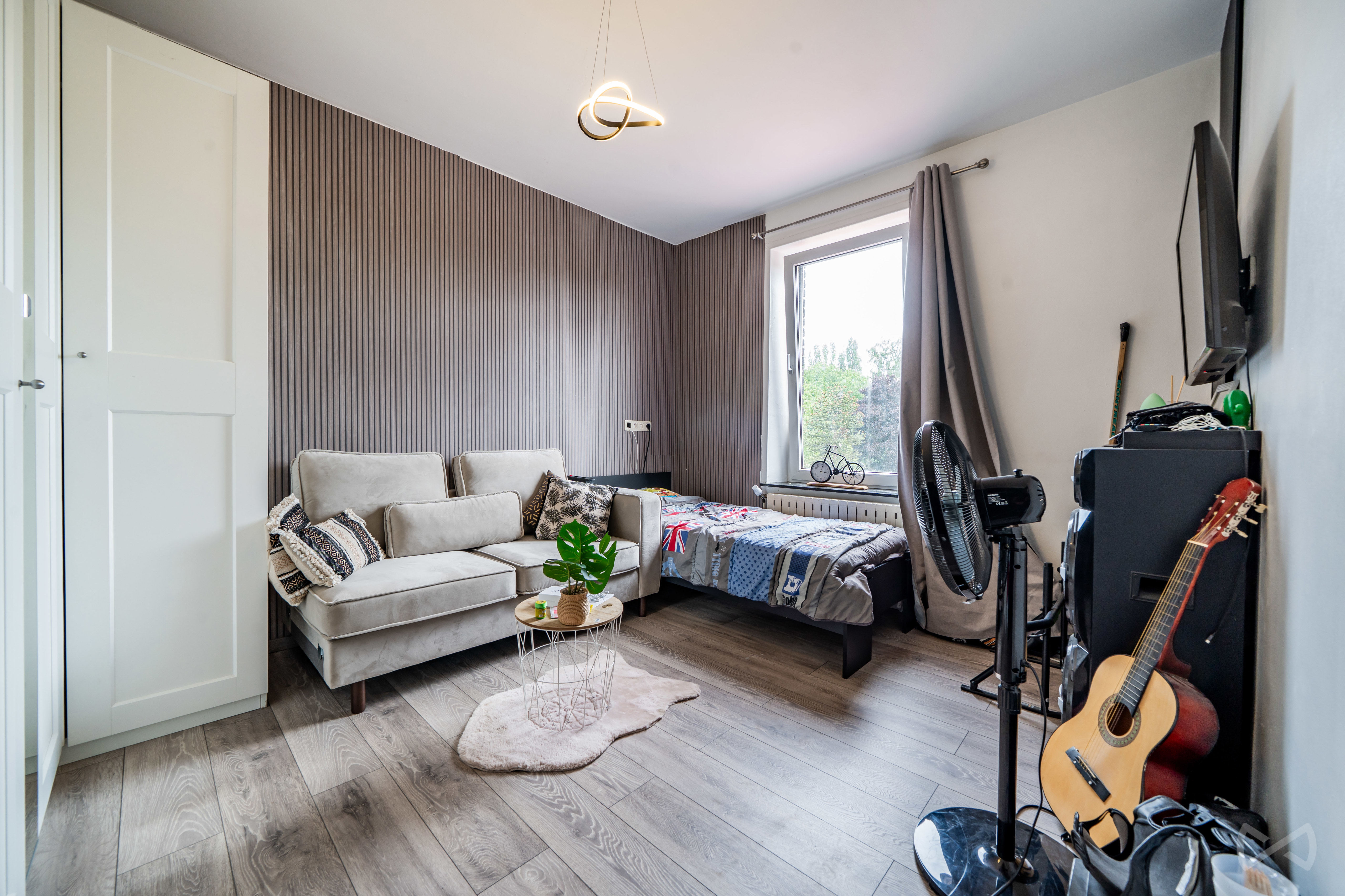 Photo 4 sur 4 pour Maison de quatre chambres à Fontaine-l'Évêque