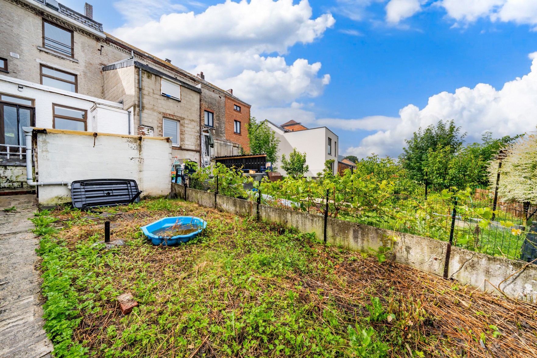 Photo 1 sur 3 pour Maison de trois chambres à Rochefort